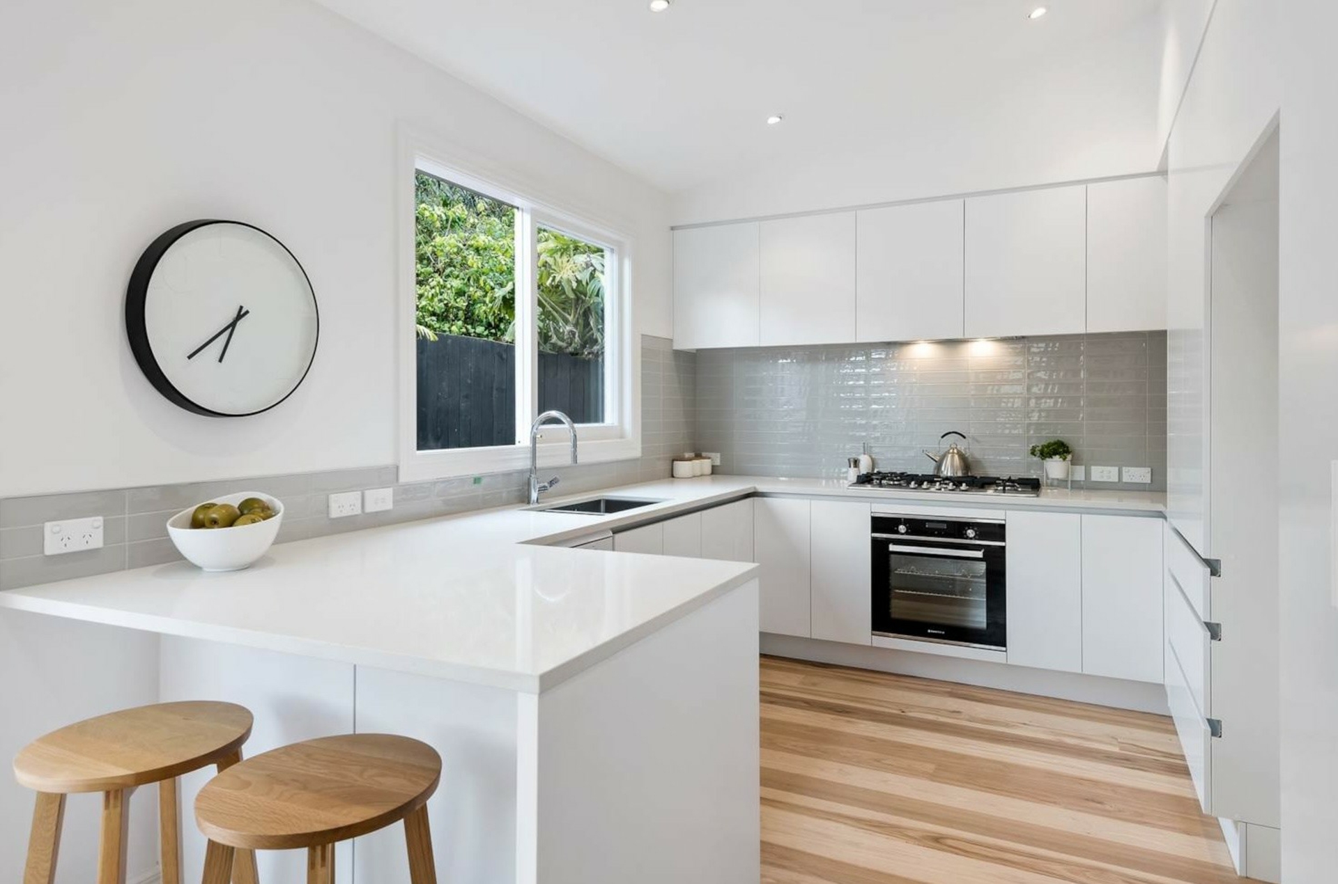 Grey Lynn, 1021