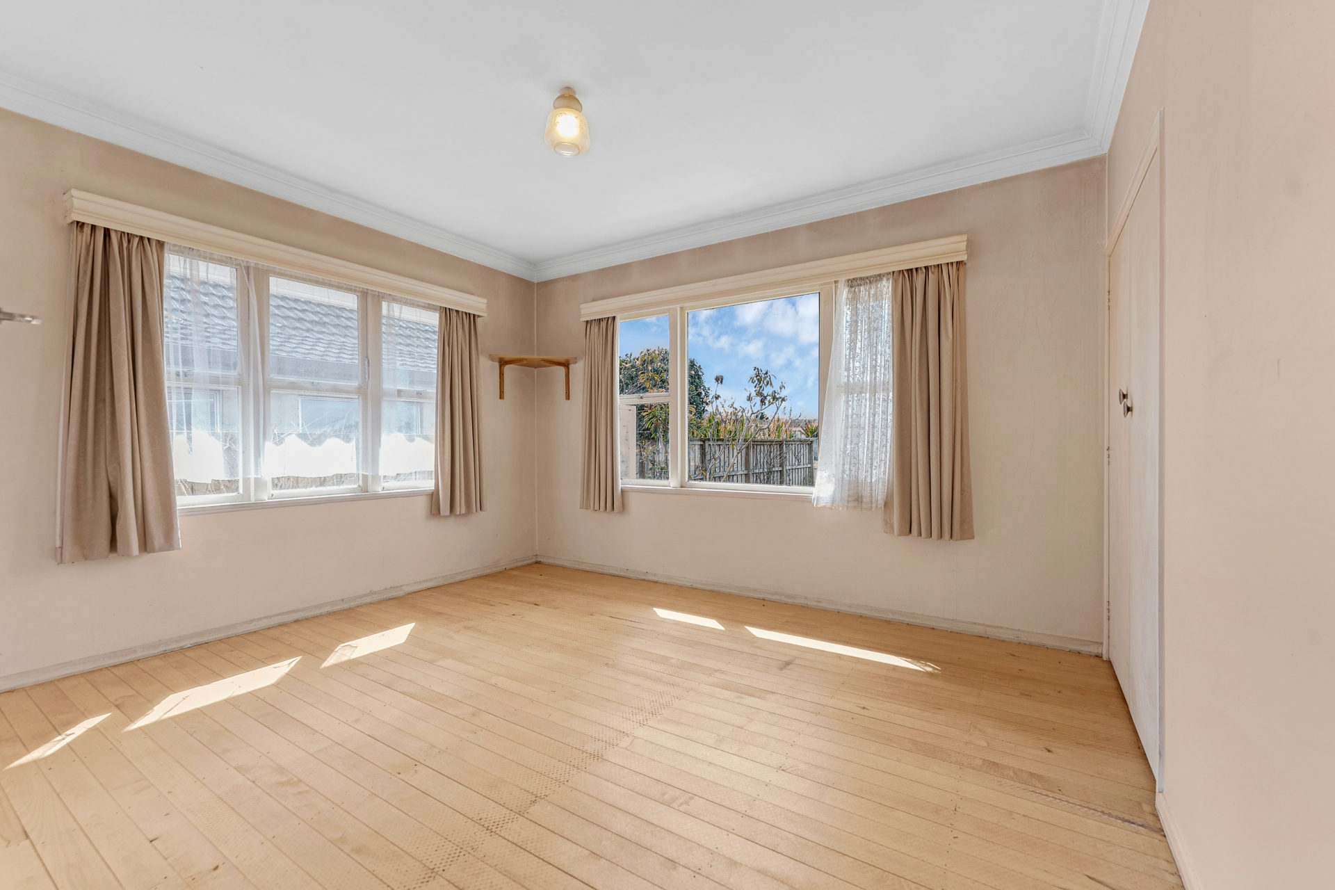 1/10 Grove Road, Papakura