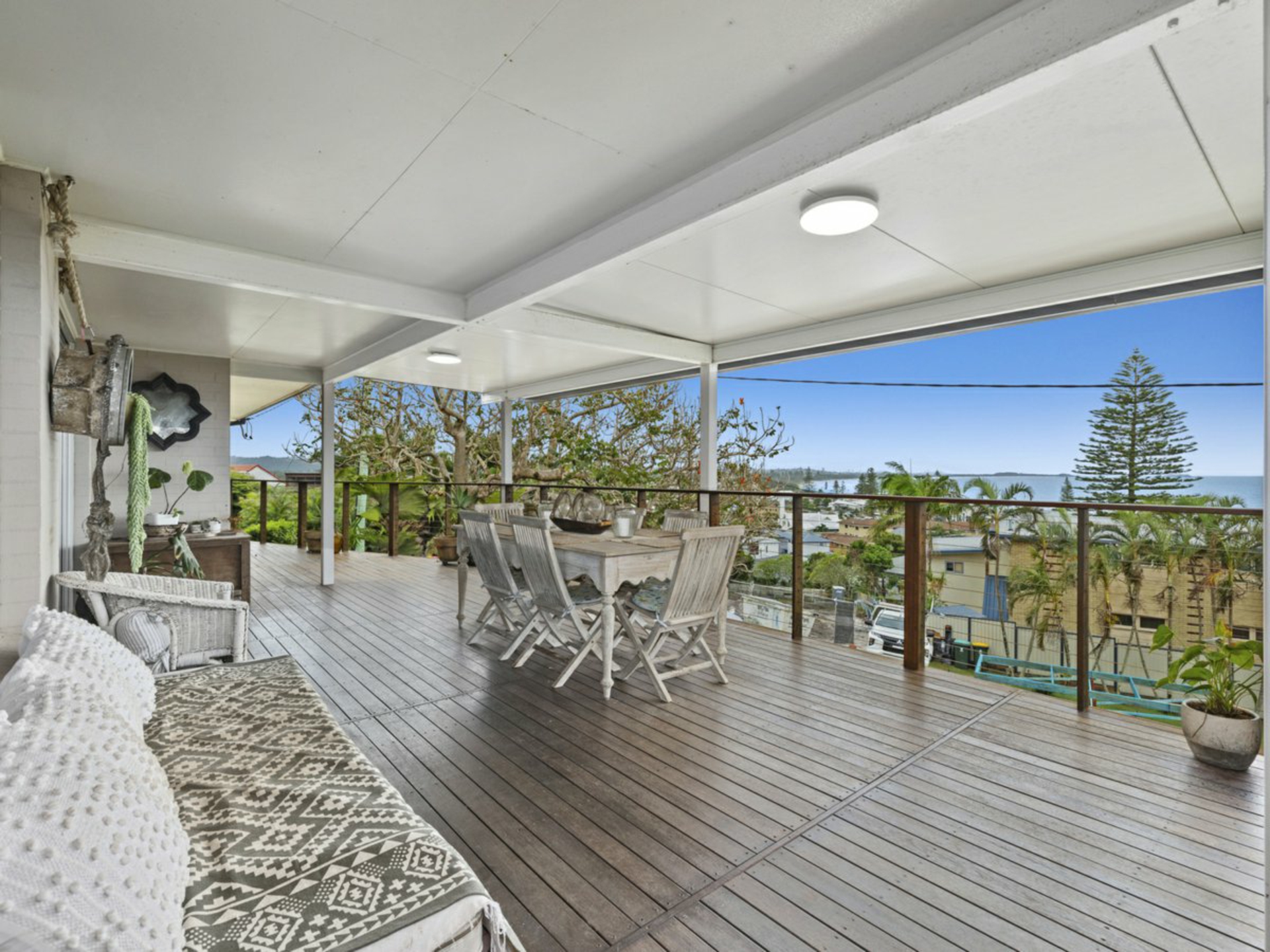 9 Seaview Street, KINGSCLIFF