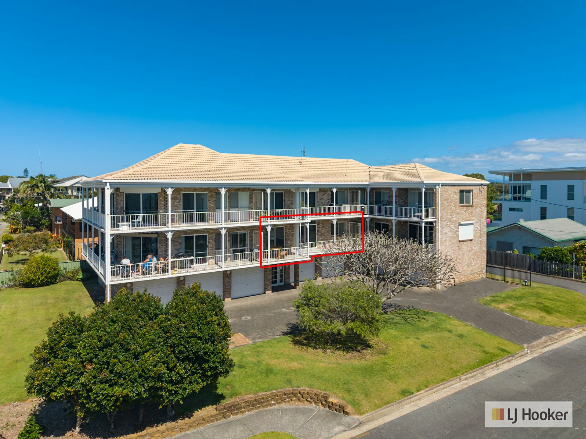 2/170 Marine Parade — photo 2 of 21