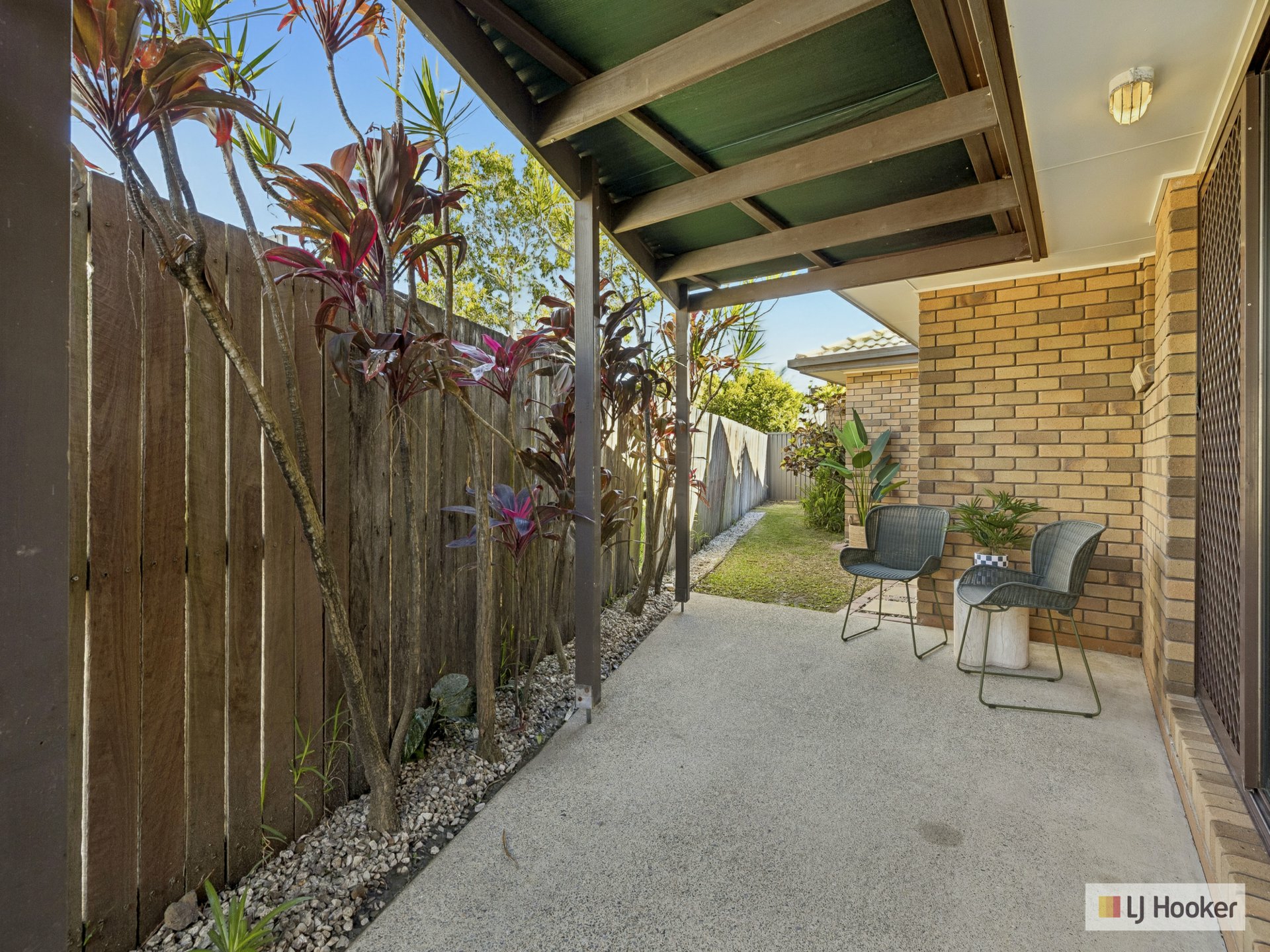 1/17 Shoal Place — photo 12 of 16