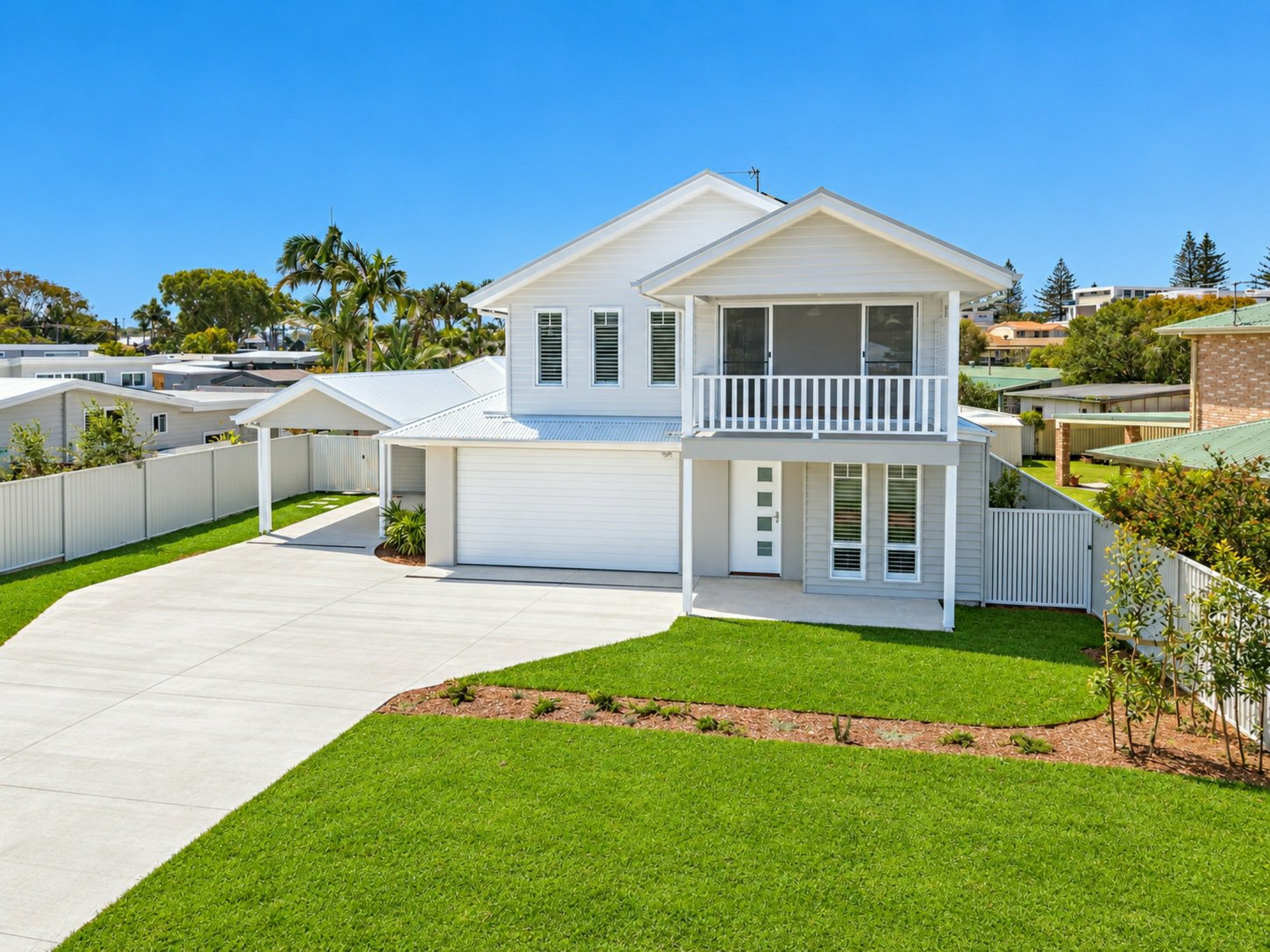 6 Ocean Street — photo from LJ Hooker Kingscliff