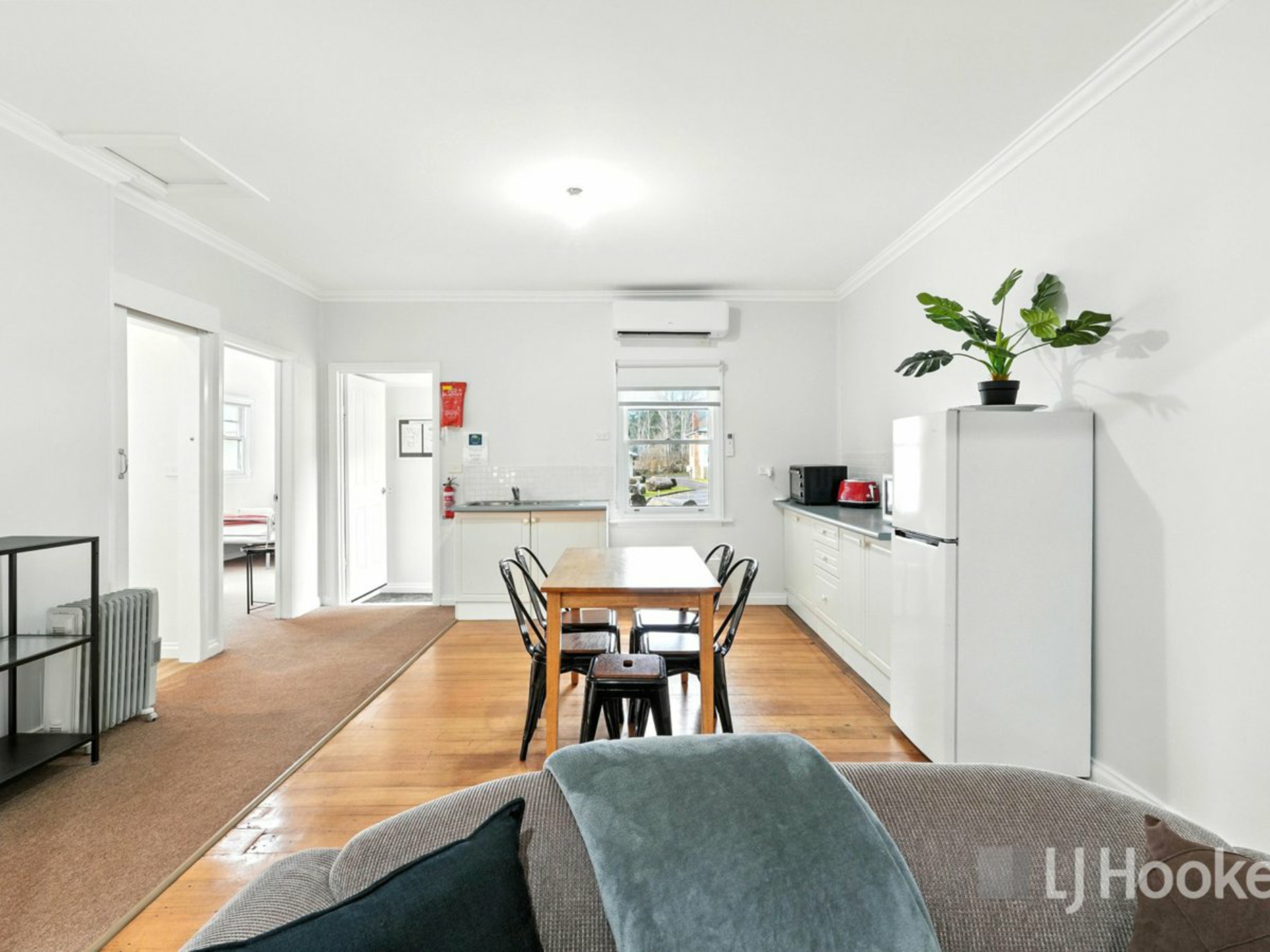 Unit 10/13 Junee Road — photo 10 of 30
