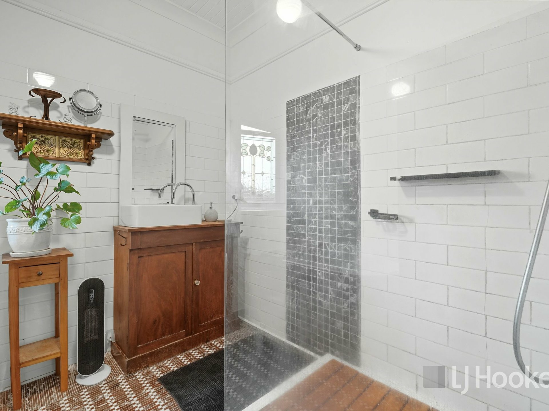 76 Beach Road, KINGSTON BEACH