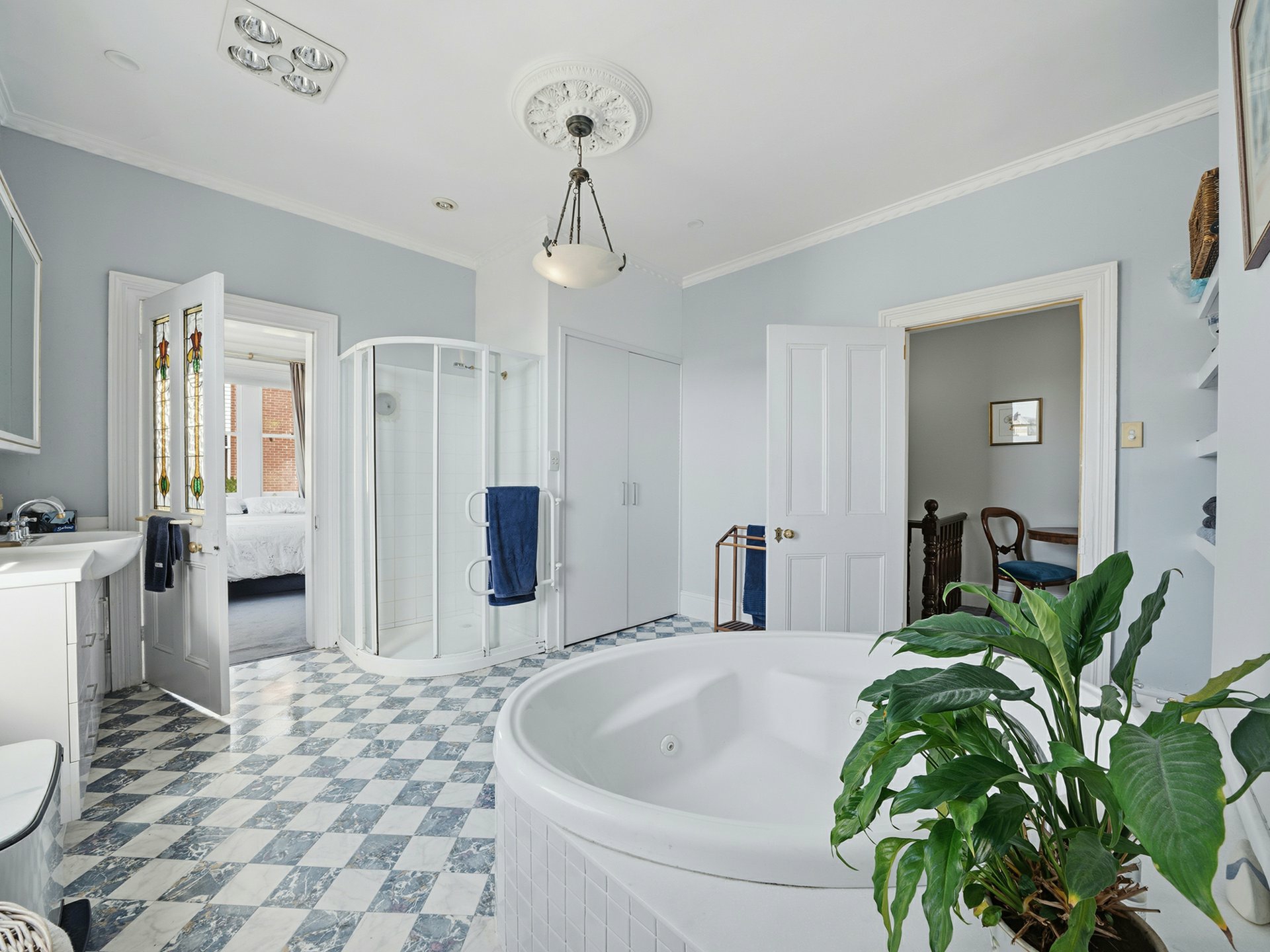 300 Murray Street — photo 16 of 21