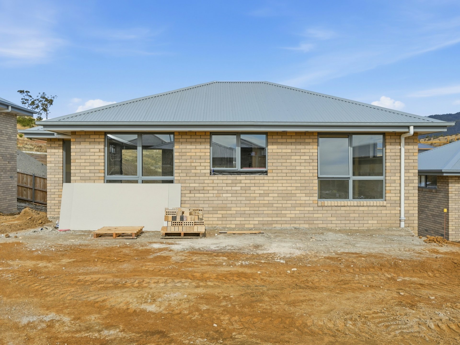 1-6/73 Mahoney Drive — photo 6 of 30