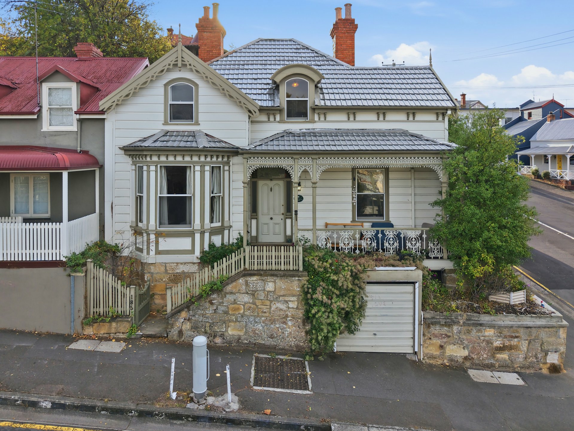 185 Bathurst Street — photo from LJ Hooker Pinnacle Property