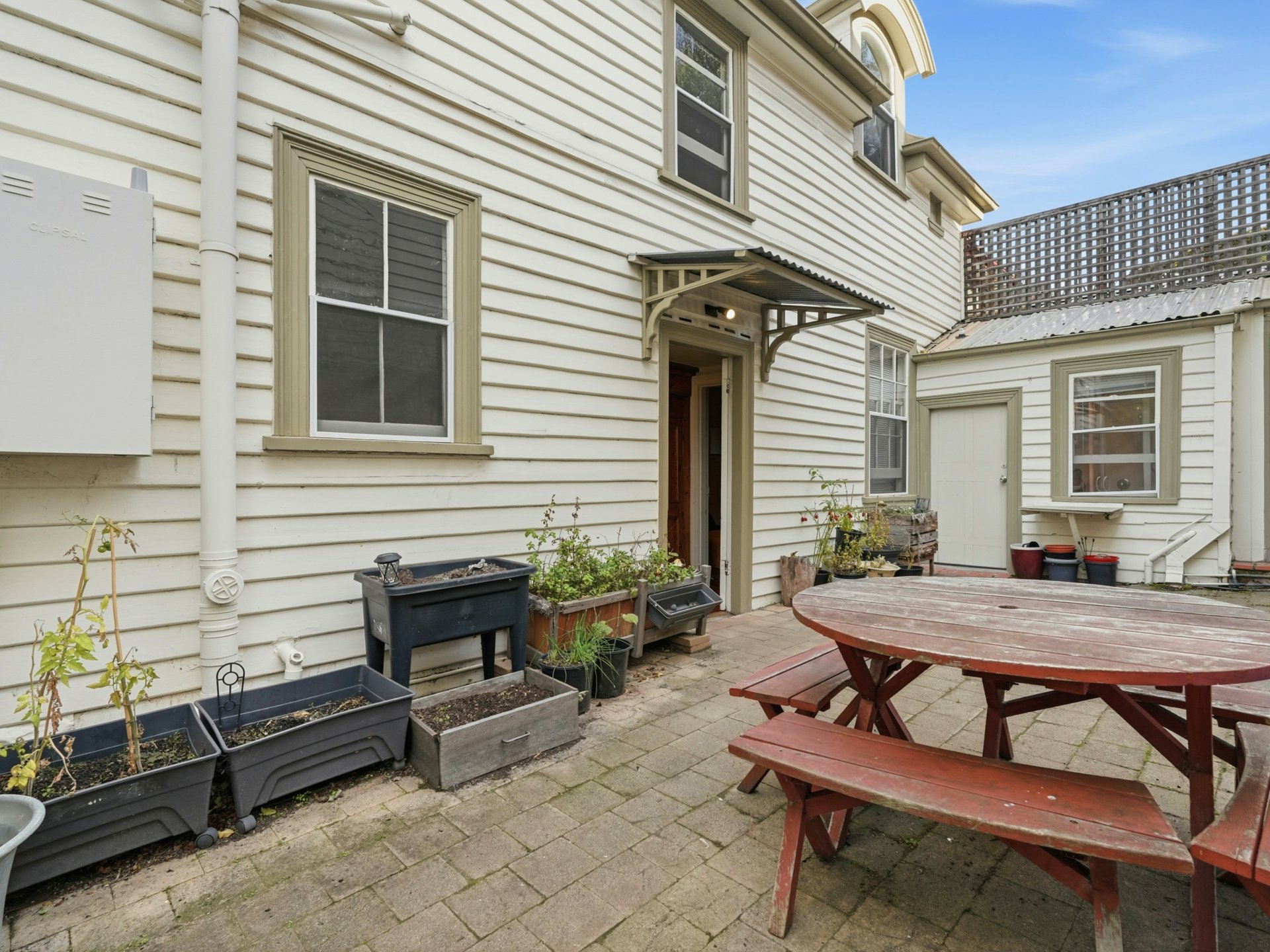 185 Bathurst Street — photo 17 of 30