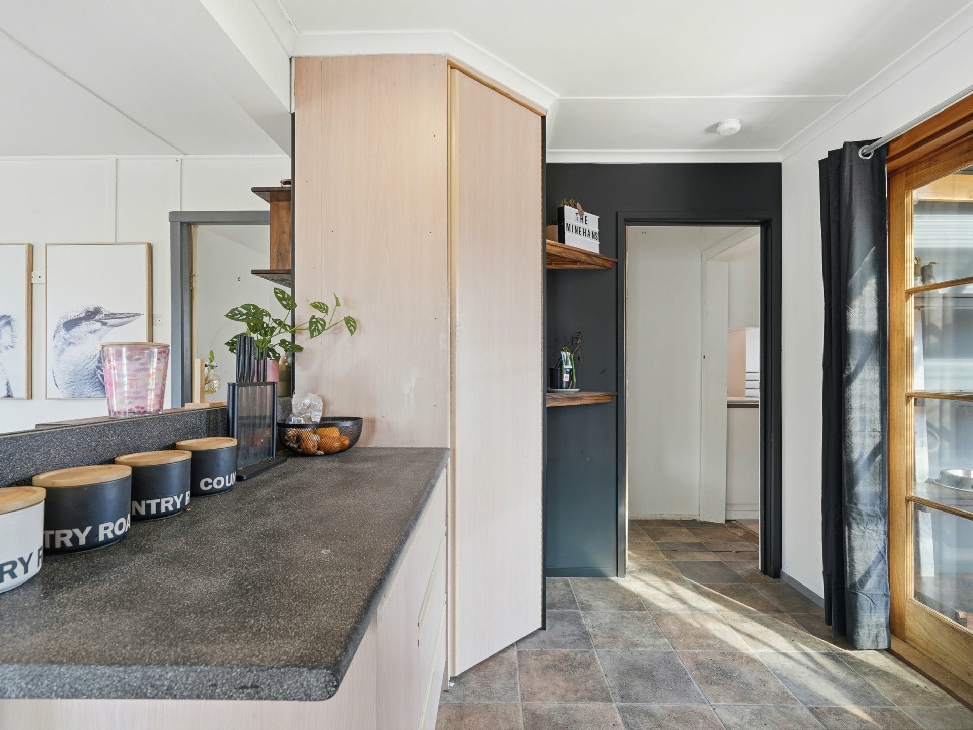 4 Banksia Street — photo 10 of 28