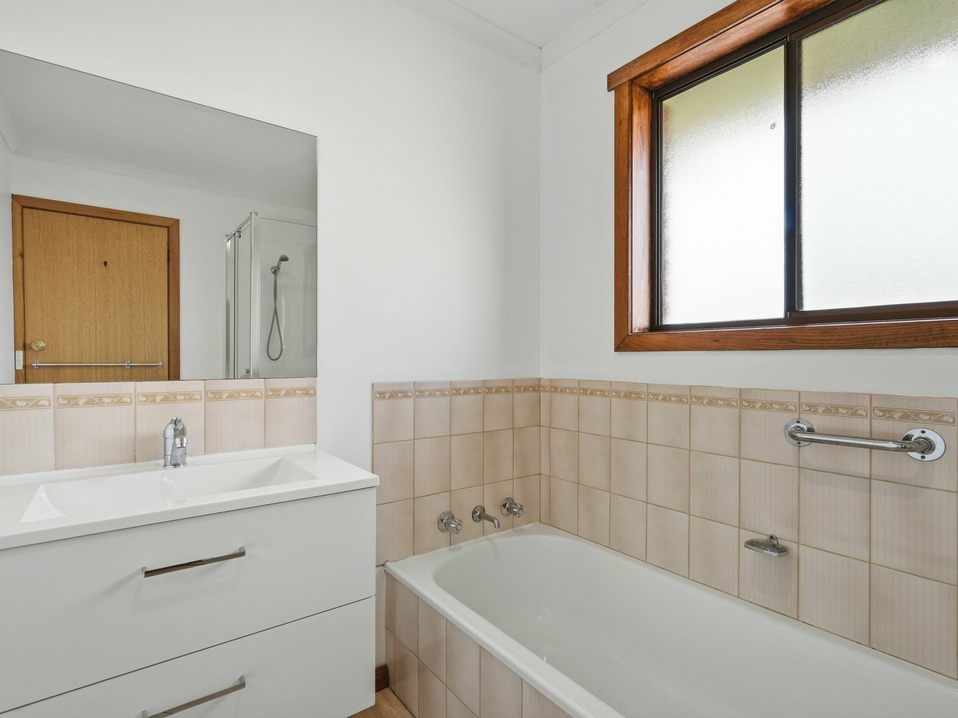 Unit 2/19 Opal Drive — photo 12 of 25