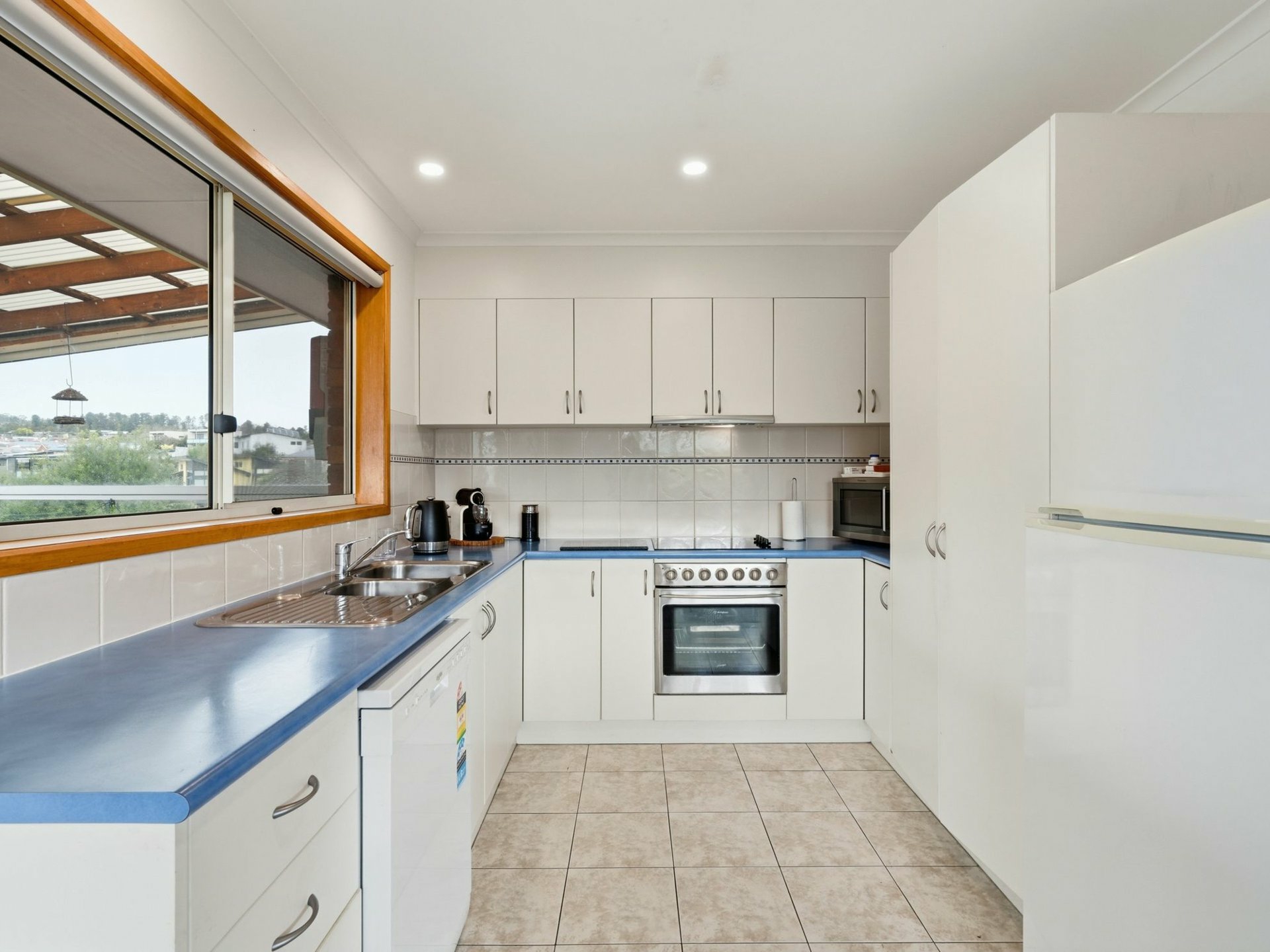52 Whitewater Crescent — photo 13 of 30