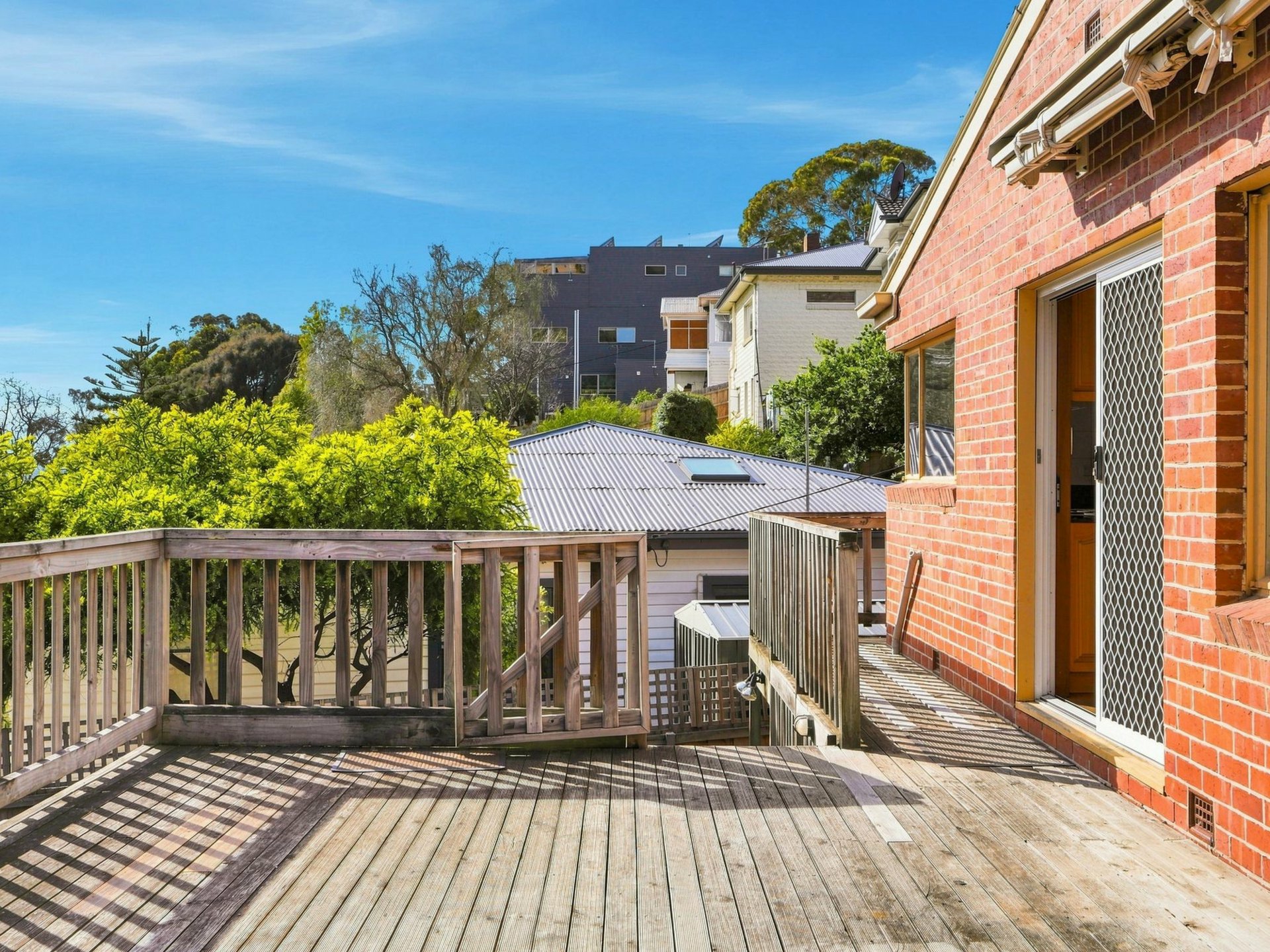 2-4 Baintree Avenue — photo 17 of 30