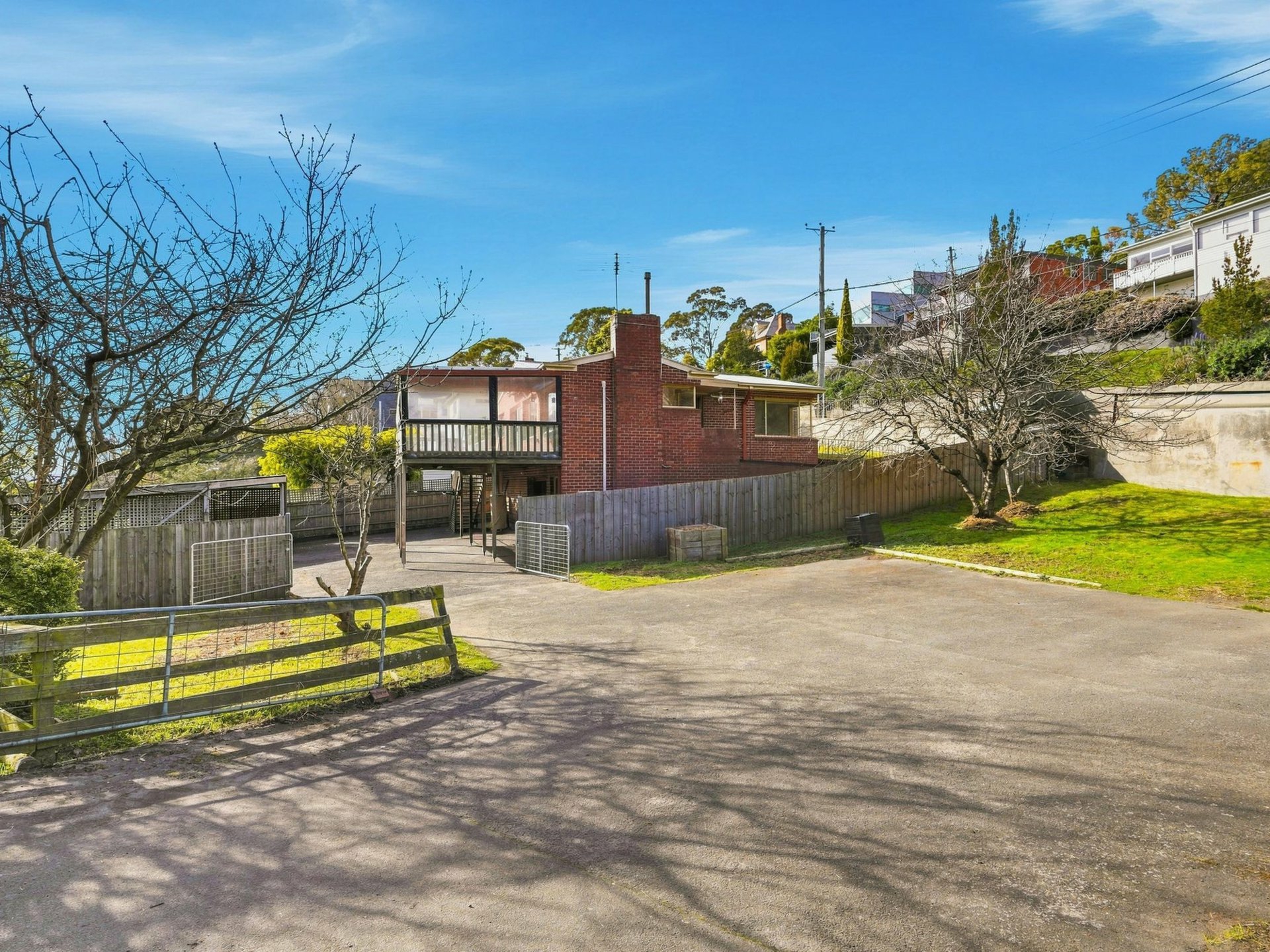 2-4 Baintree Avenue — photo 25 of 30