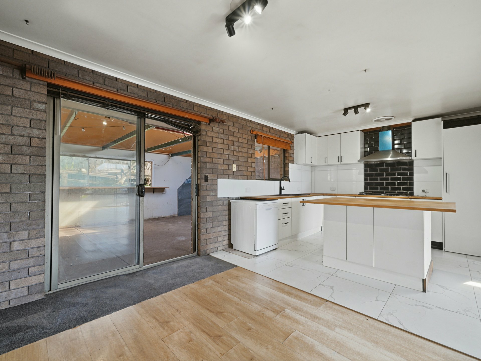 10 Vicary Place — photo 8 of 17