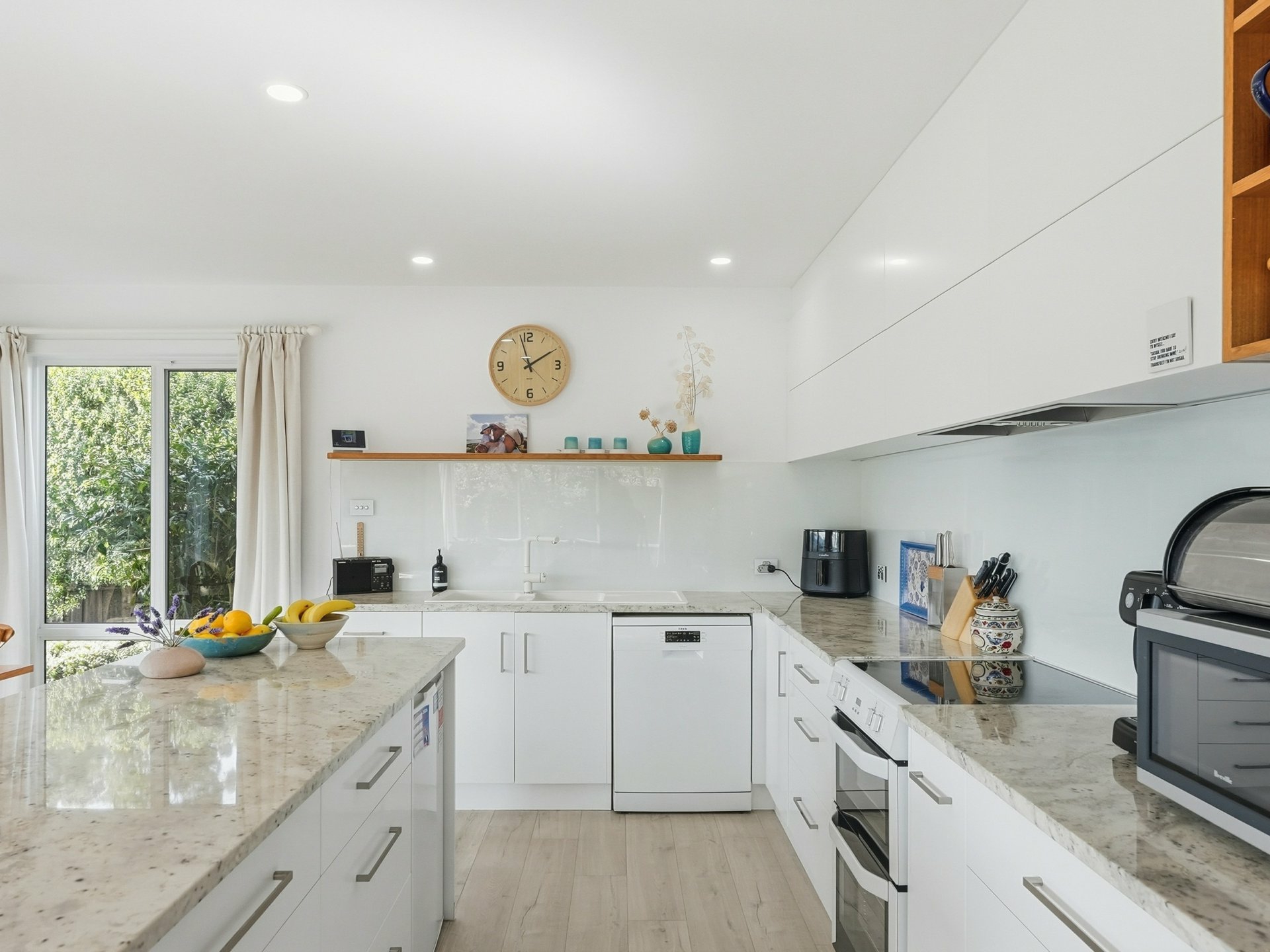 38A Beach Road — photo 8 of 30