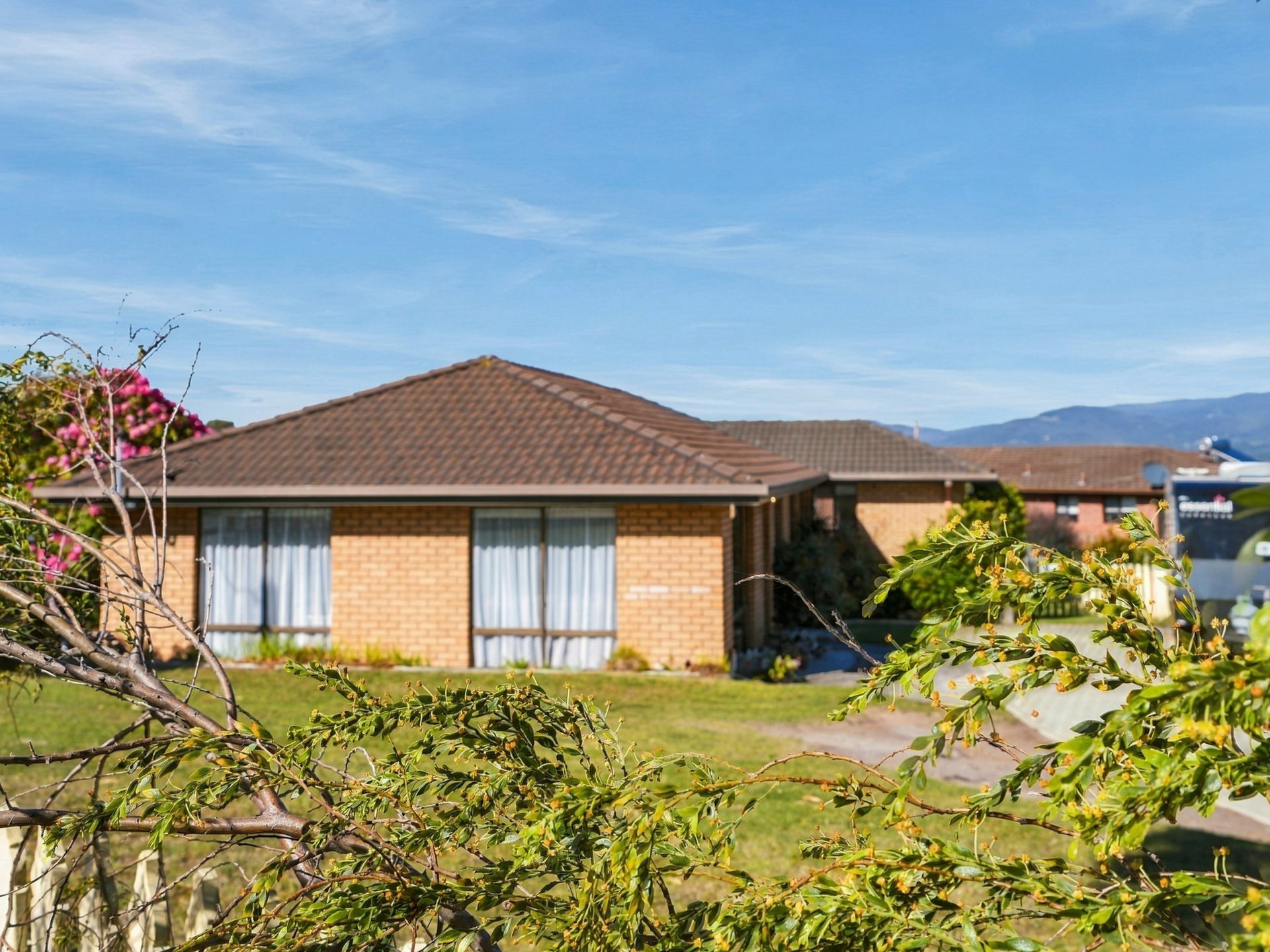 53 Redwood Road — photo from LJ Hooker Pinnacle Property