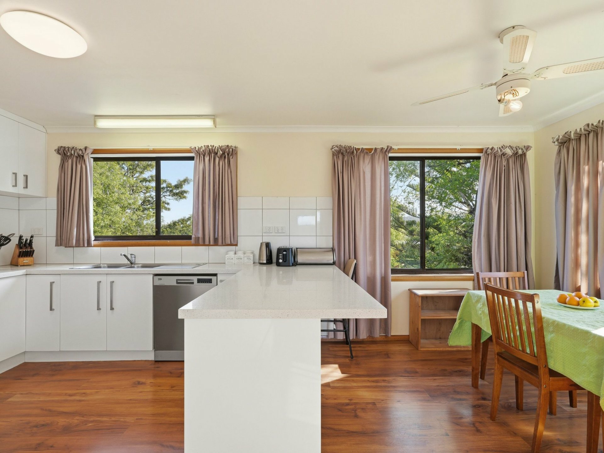 11 Redwood Road — photo 7 of 30