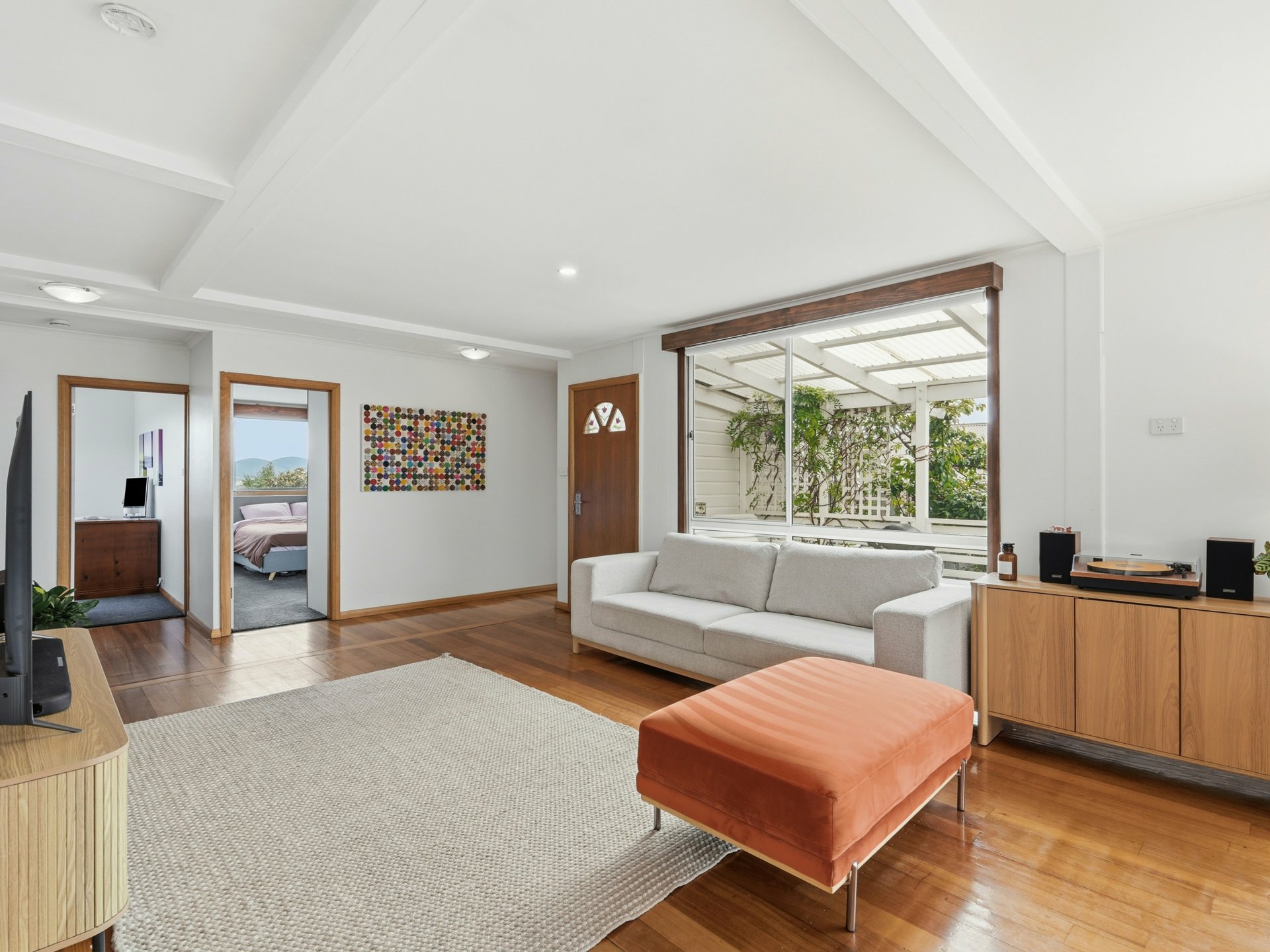 7 Reynolds Road — photo 4 of 30