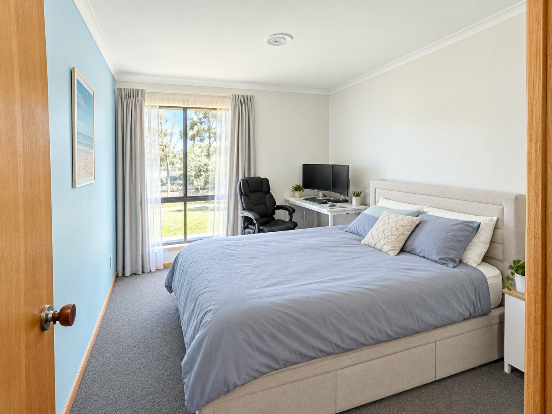 74 Waratah Street — photo 6 of 9
