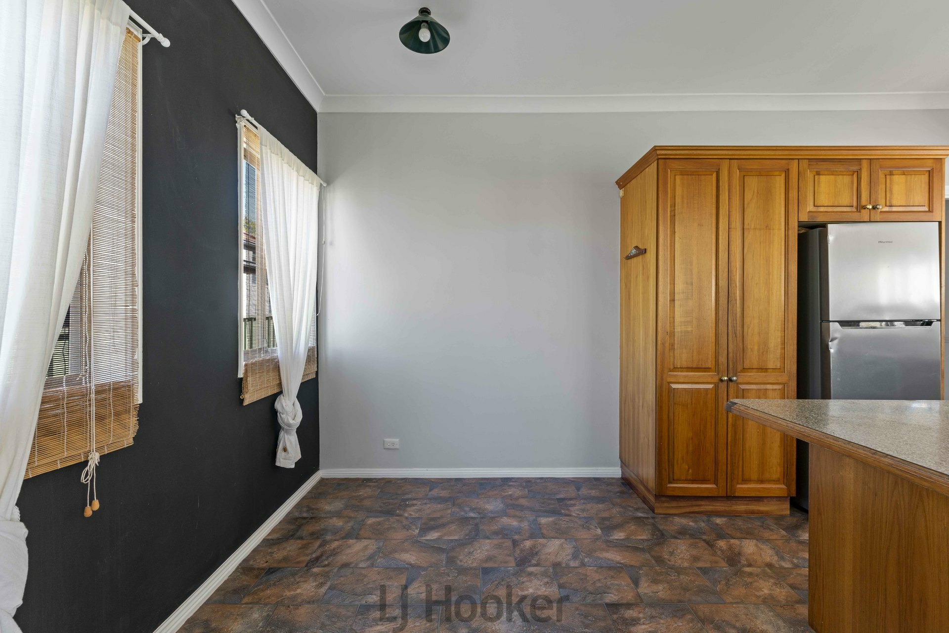 8 Marks Street — photo 14 of 25