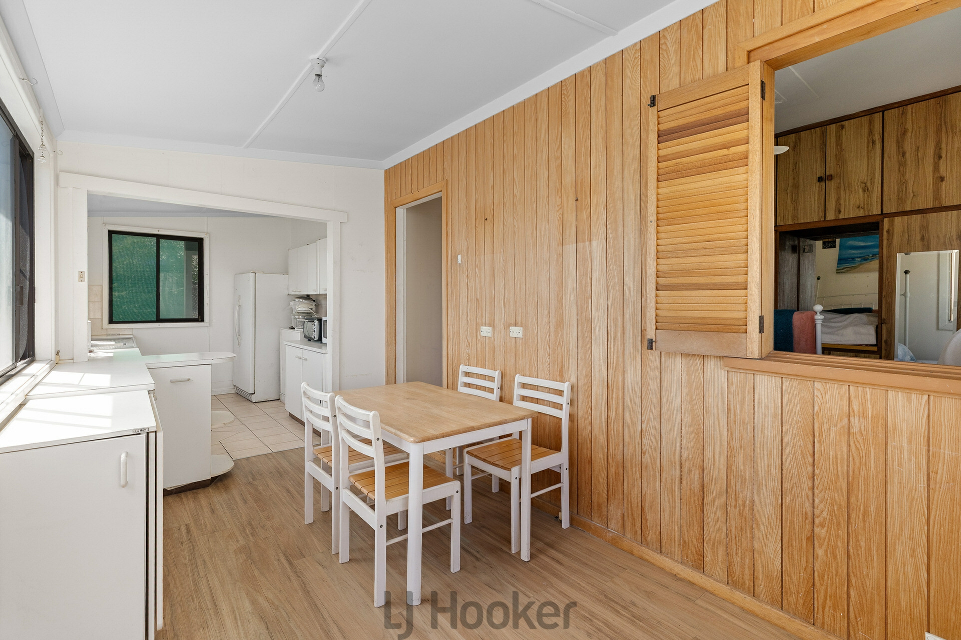 4 Ebsworth Street — photo 6 of 11