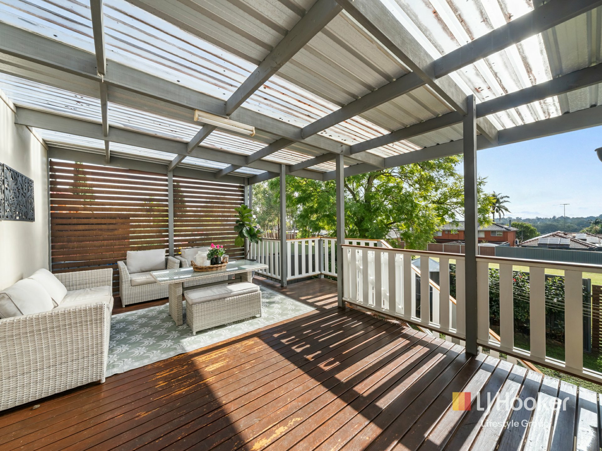 16 Kembla Crescent — photo 2 of 24