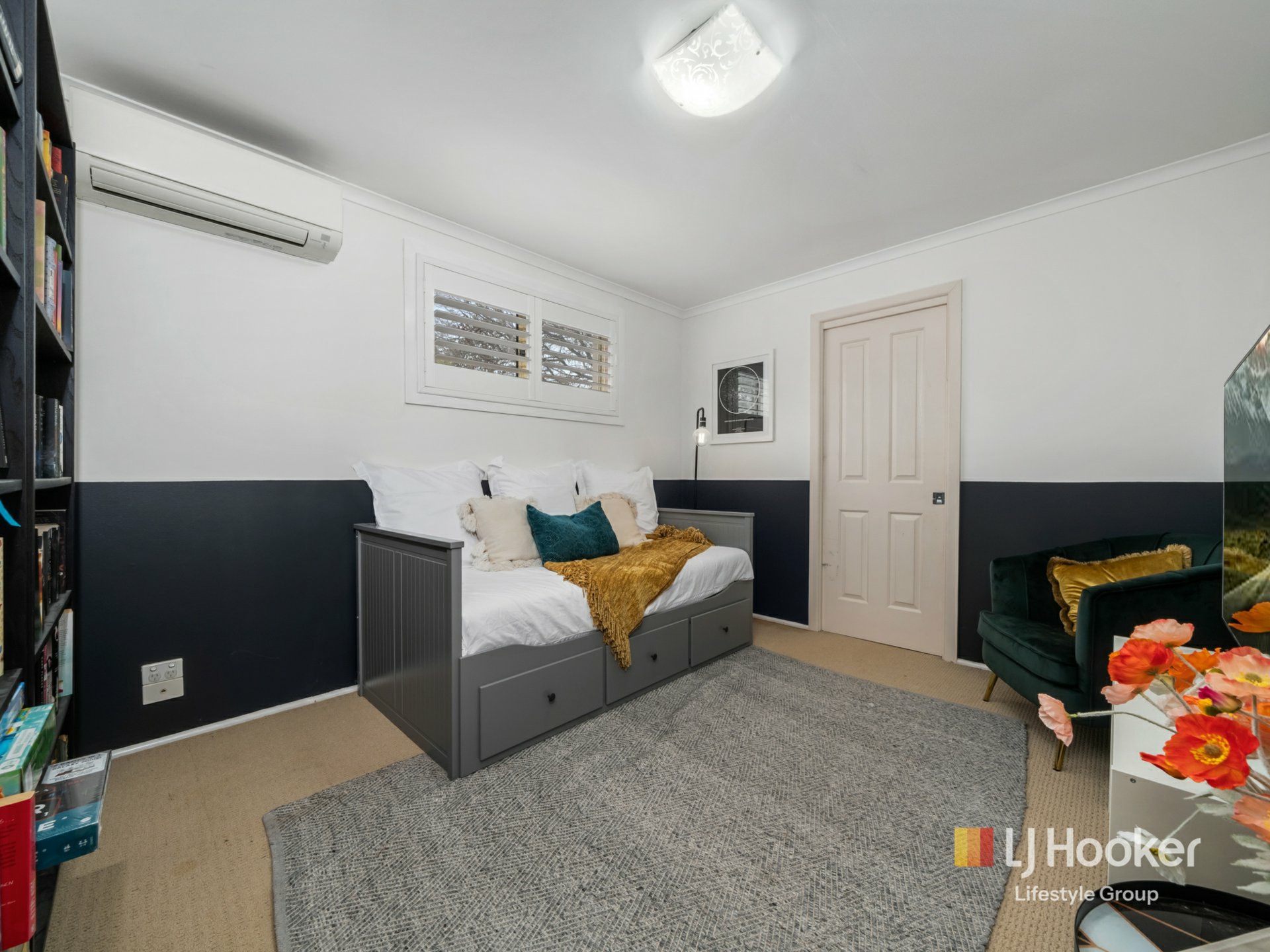16 Kembla Crescent — photo 11 of 24