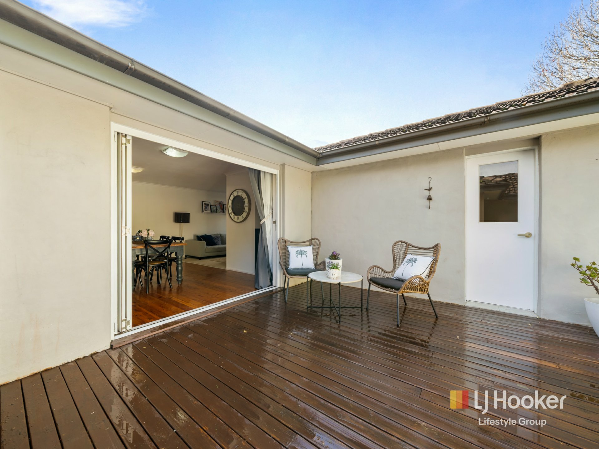 16 Kembla Crescent — photo 15 of 24
