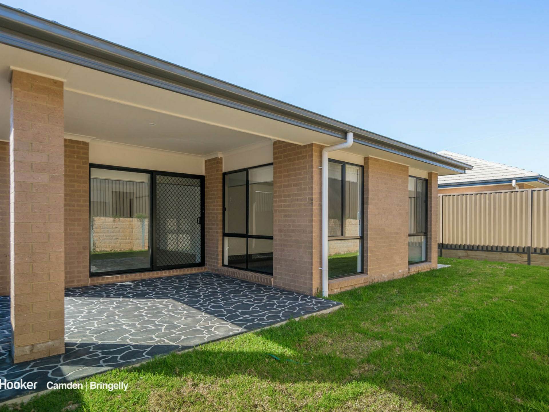 9 Willunga Street — photo 6 of 6