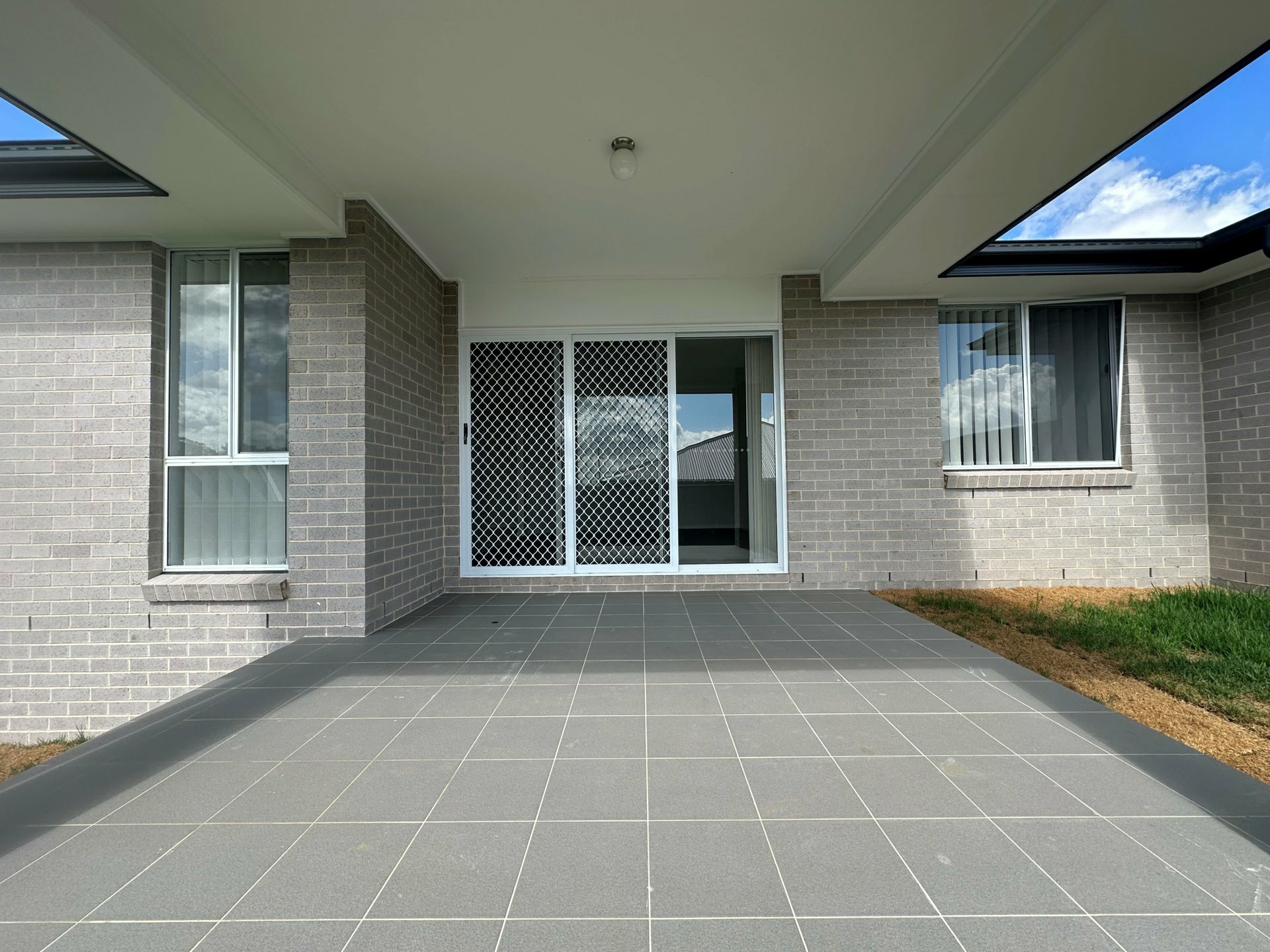 8 Agnes Place — photo 10 of 11