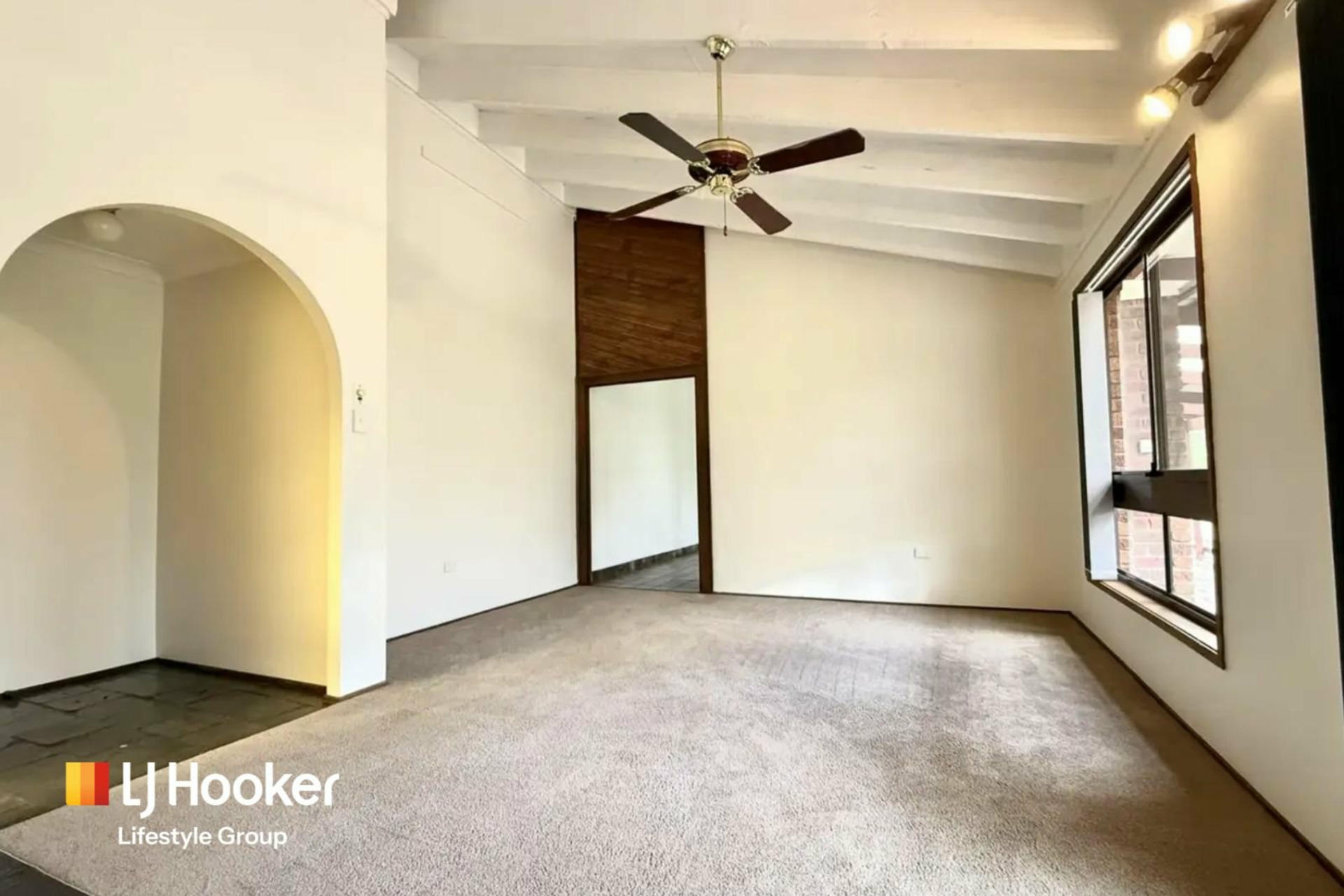 12 Suffolk Place — photo 5 of 10