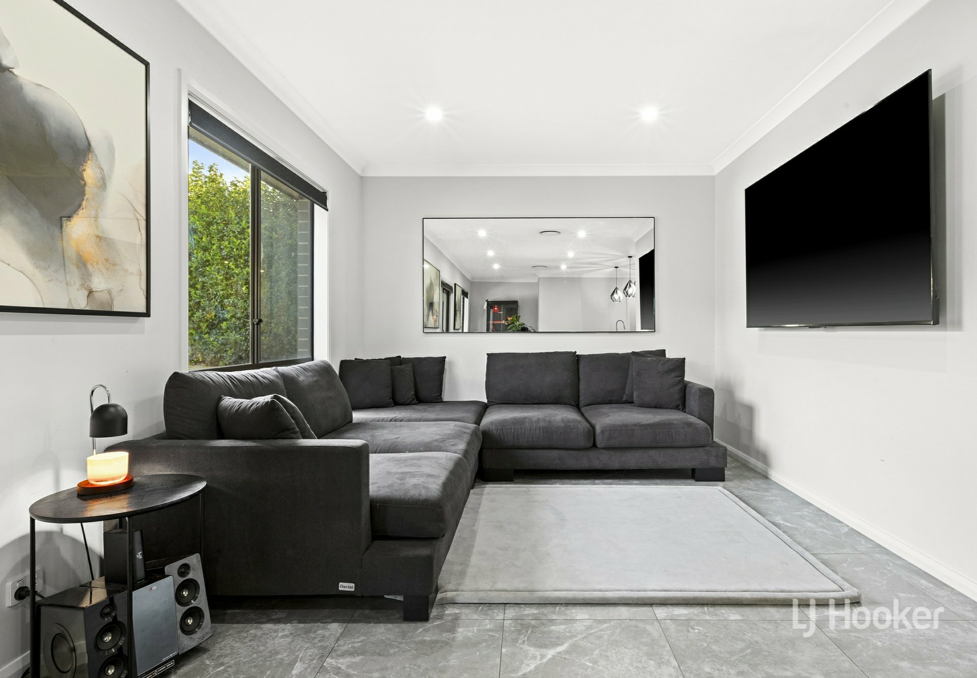 15 Cumbria Street — photo 5 of 20
