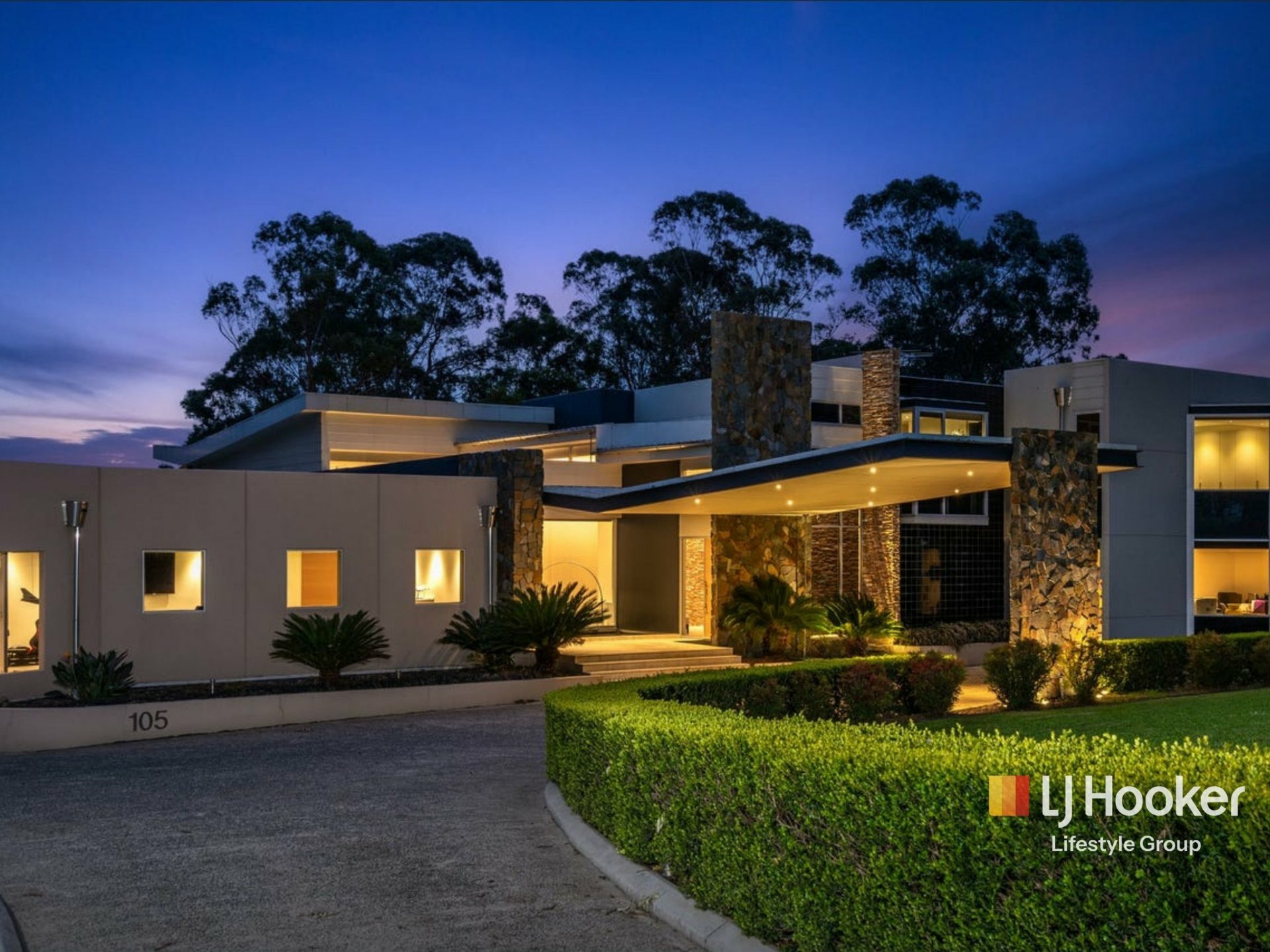 105 Denham Court Road — photo from LJ Hooker Bringelly