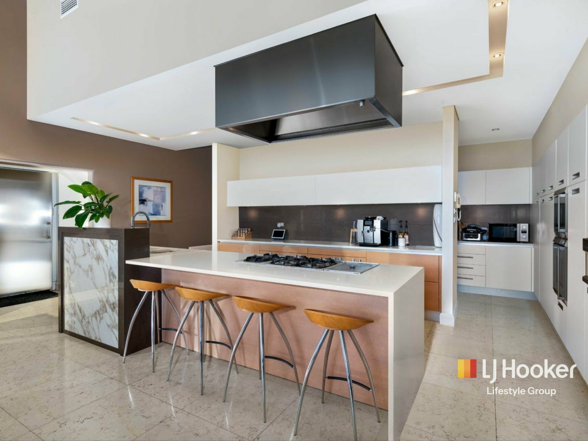105 Denham Court Road — photo 10 of 23