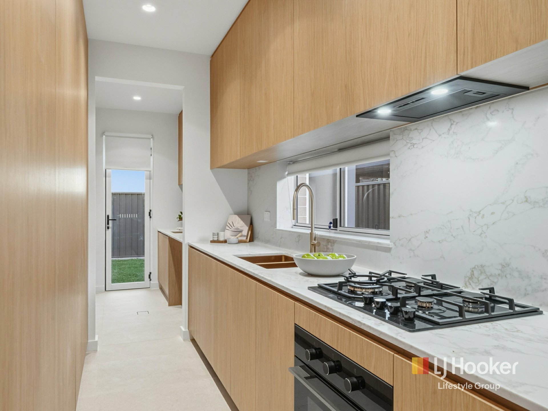 3 Styphelia Way, (Barker) — photo 7 of 30