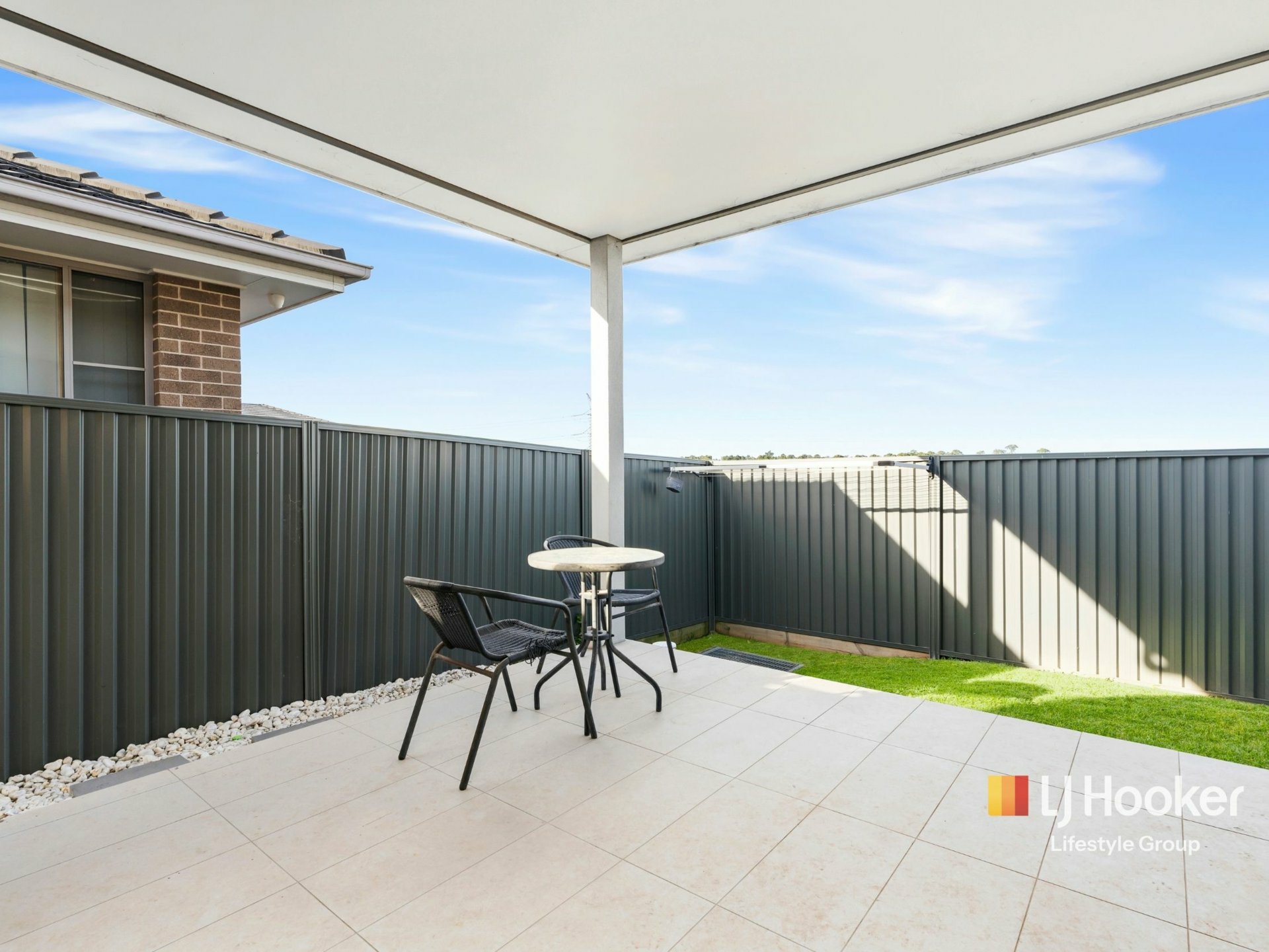 40 Drover Street — photo 11 of 13