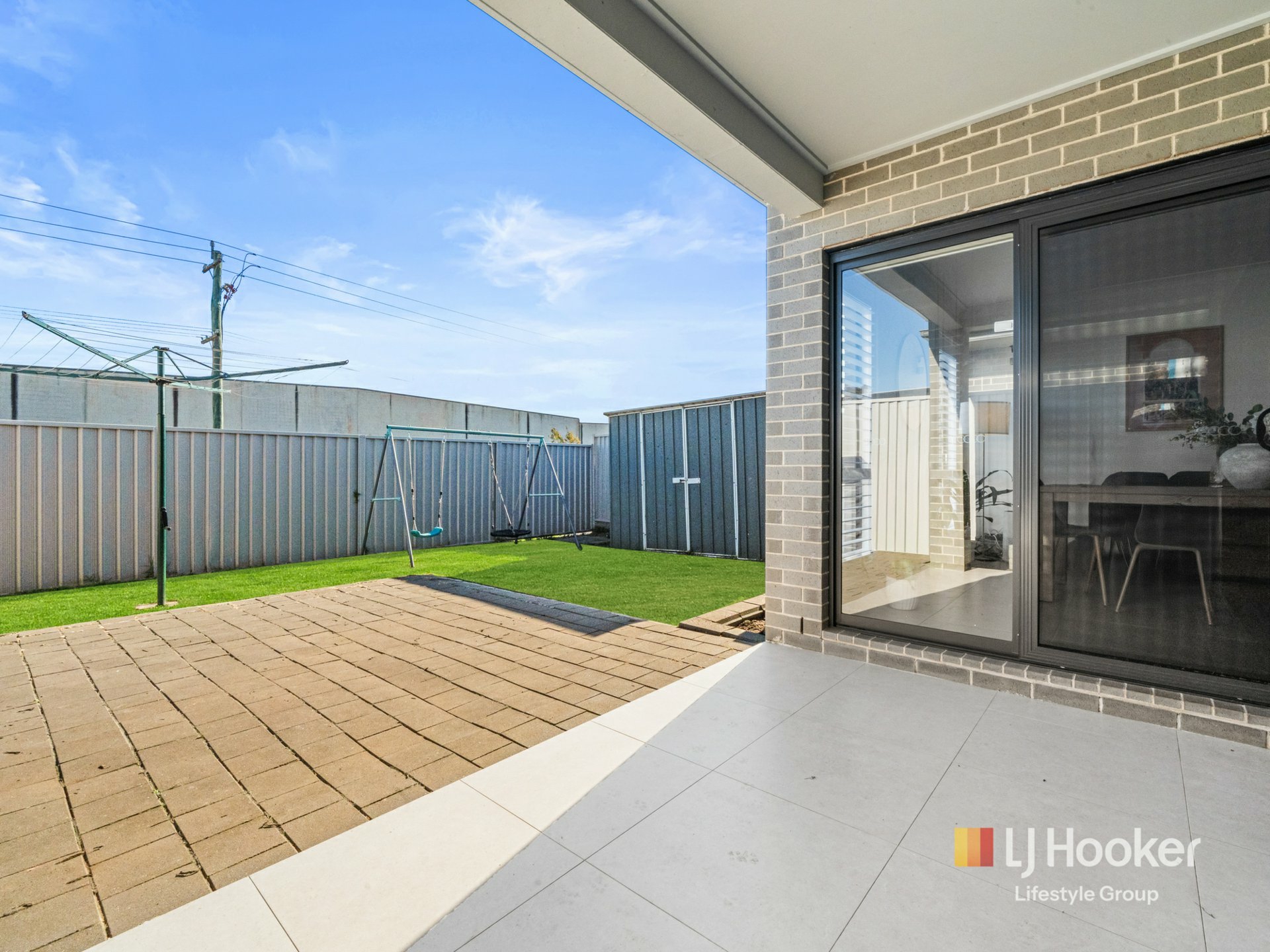12 Fallow Street — photo 11 of 13