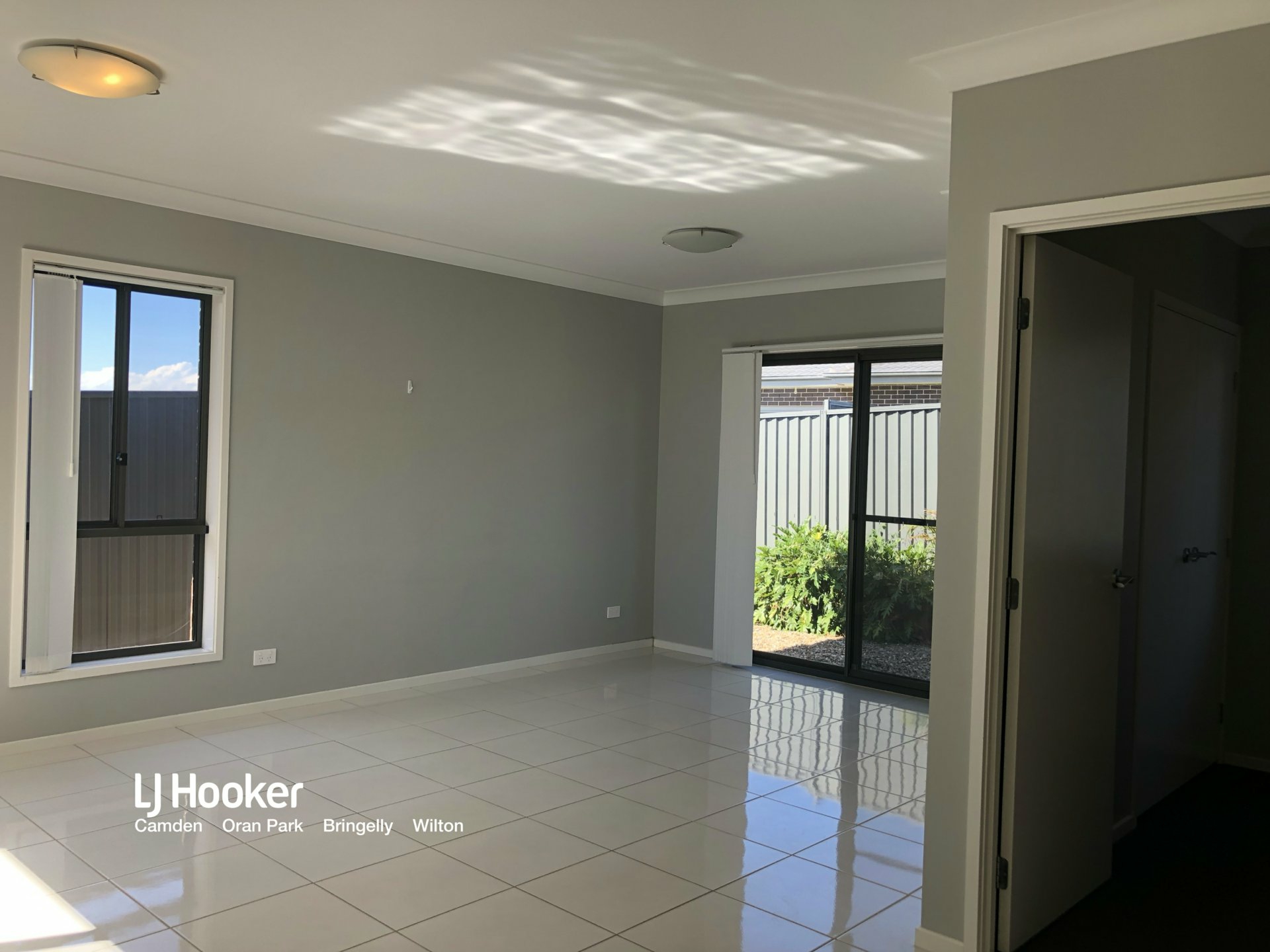 4B Russell Street — photo 4 of 7