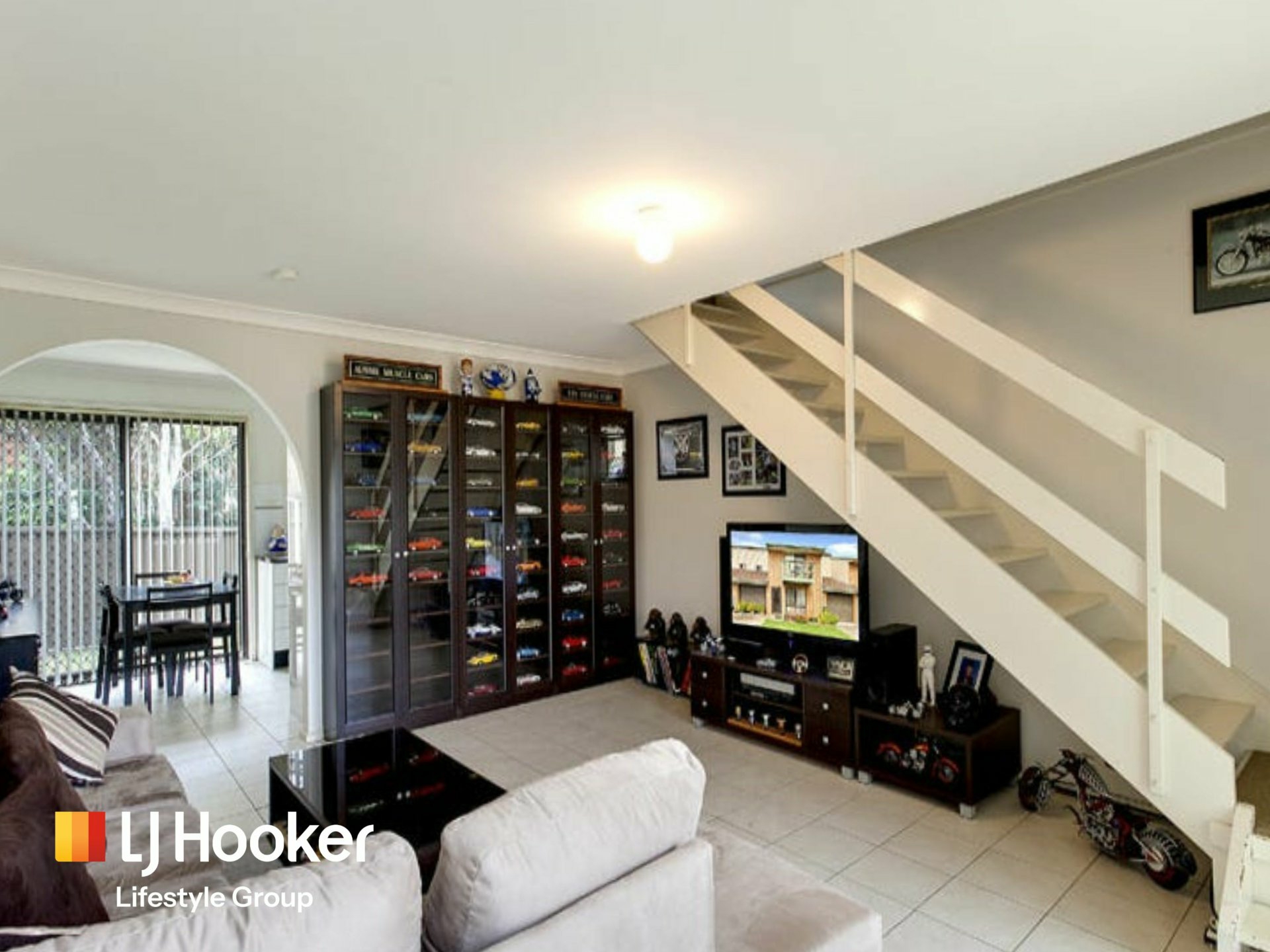 4/137 Lindesay Street — photo 4 of 8