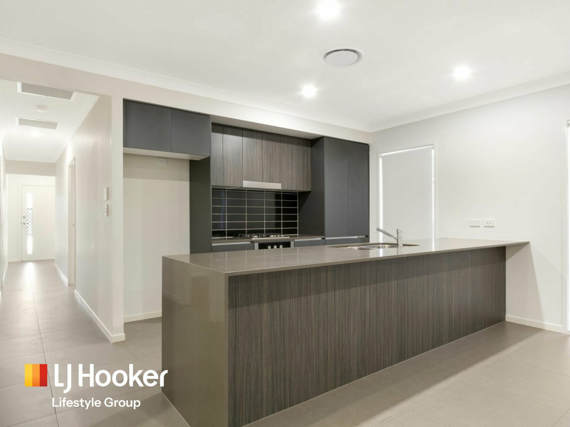 13 Willunga Street — photo 2 of 10