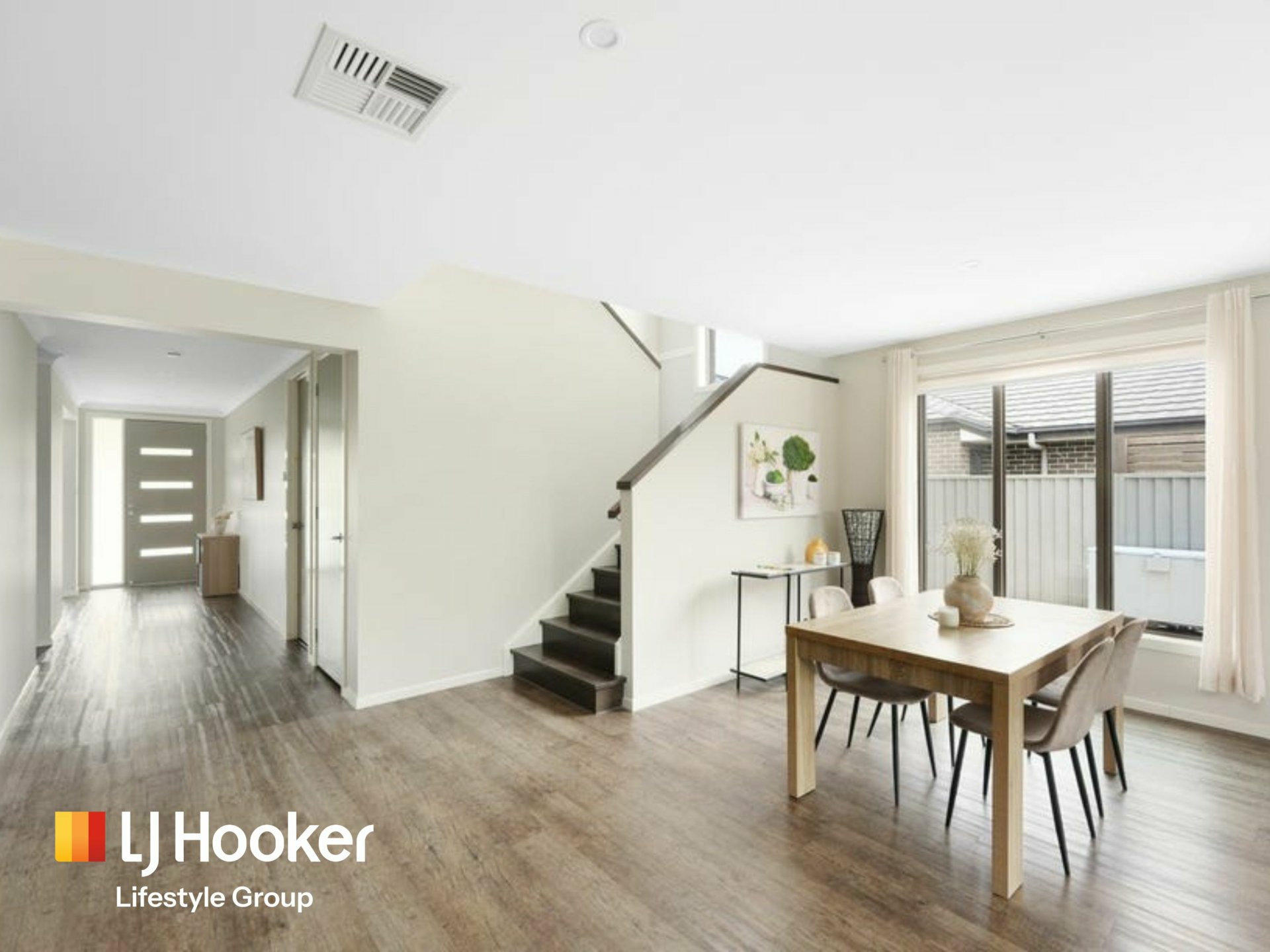 10 Myer Way — photo 3 of 10