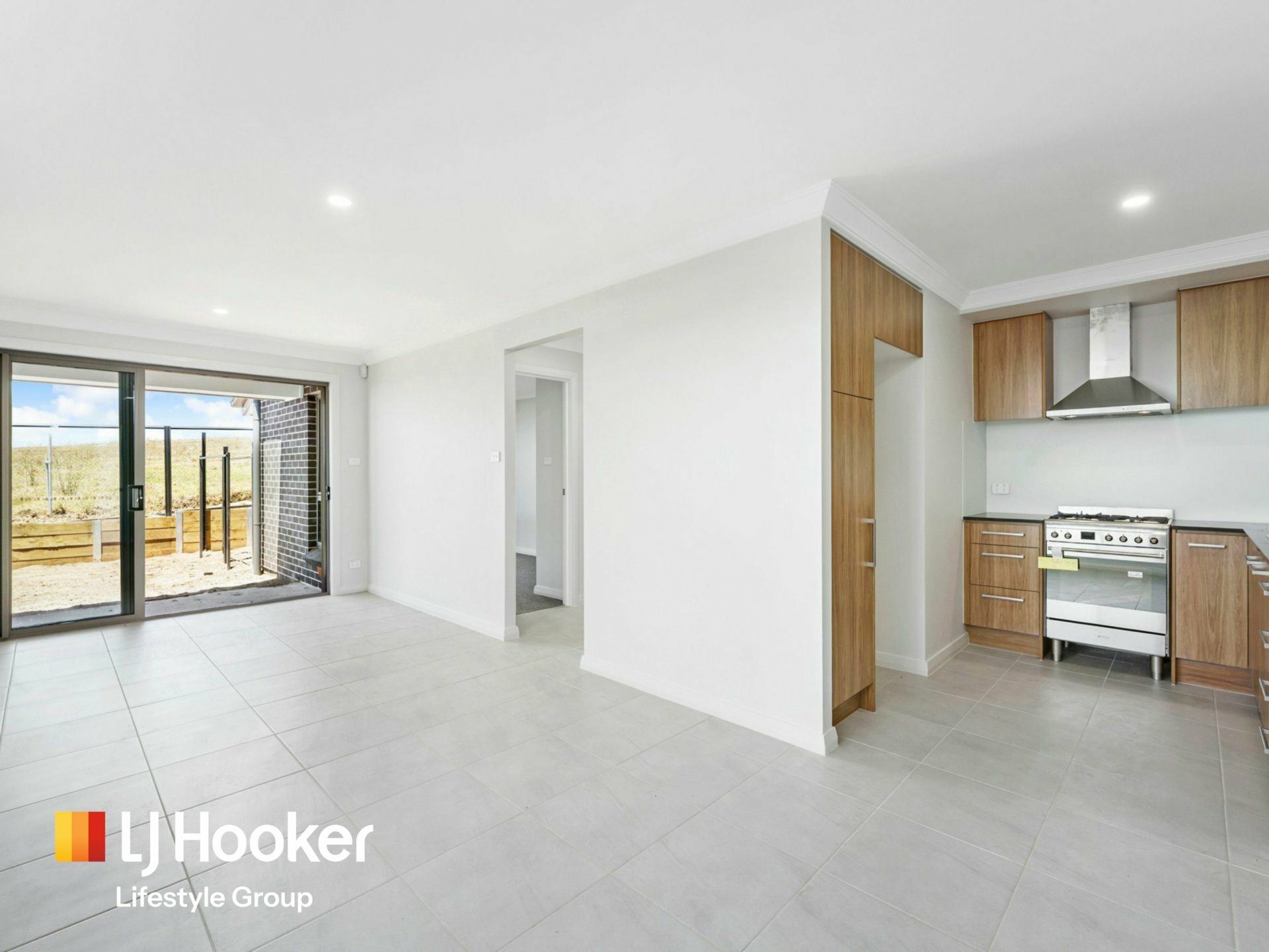 11A Isabel Lane — photo from LJ Hooker Wilton