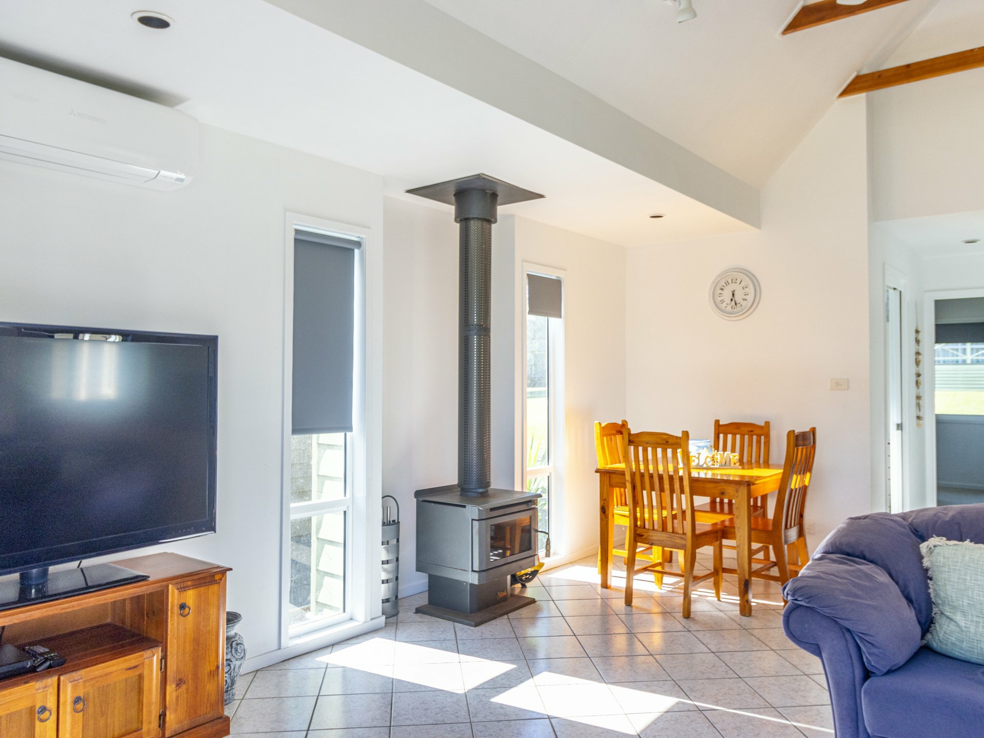 Chalet 7 Berrara Road — photo 4 of 16