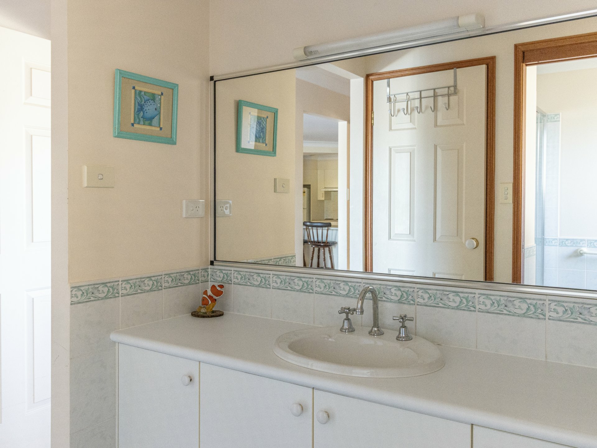 41 Thora Street — photo 18 of 18