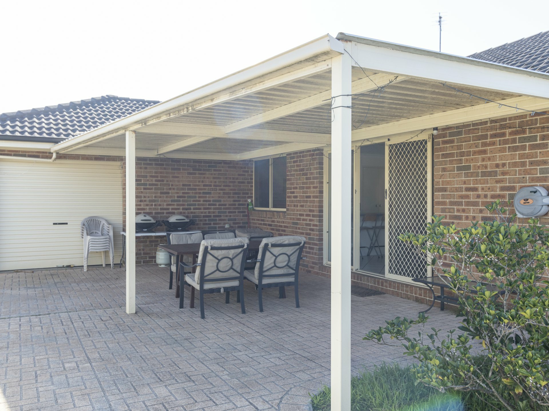 45 Thora Street — photo 14 of 17
