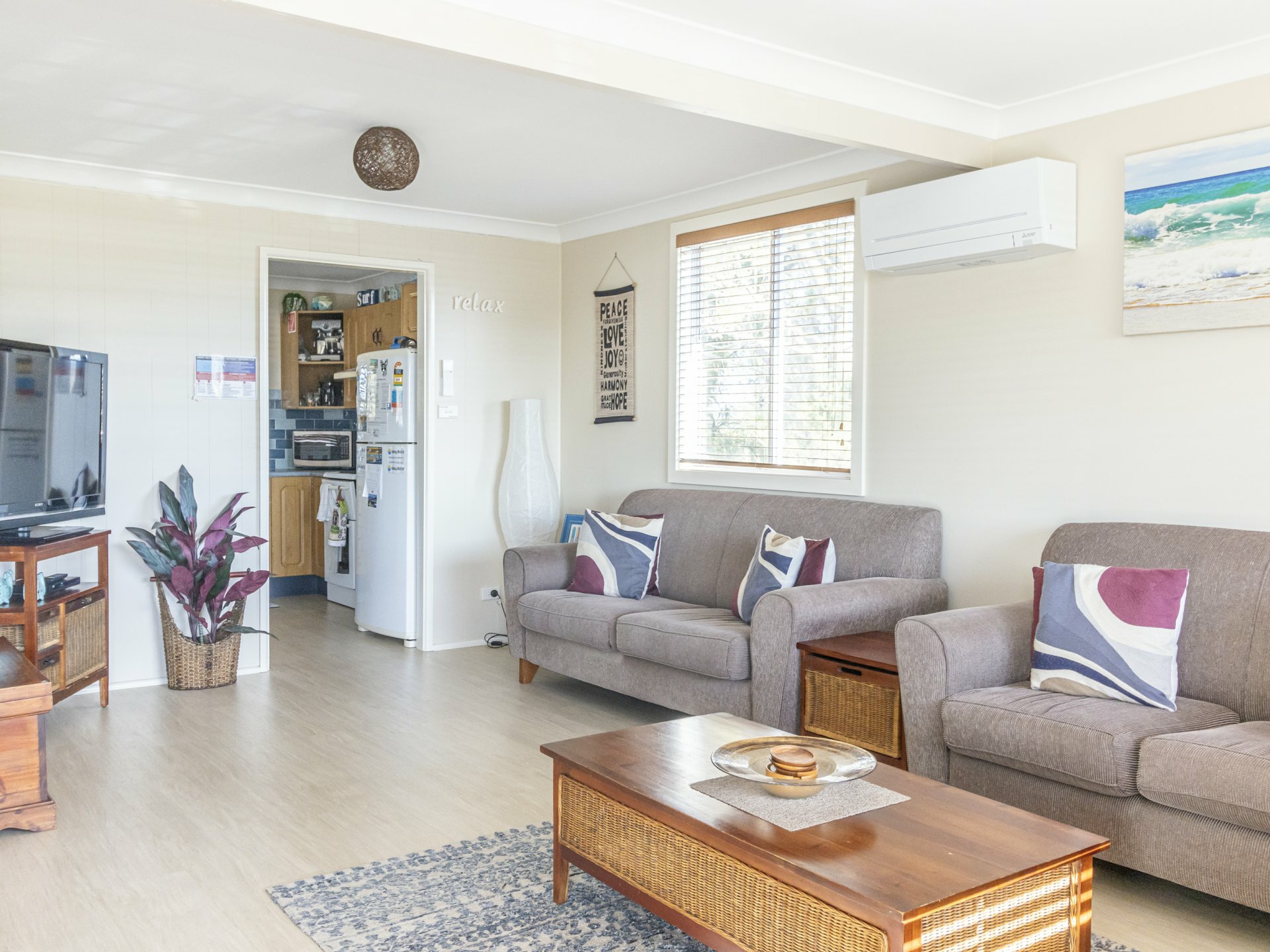 26 Lyons Road — photo 10 of 19