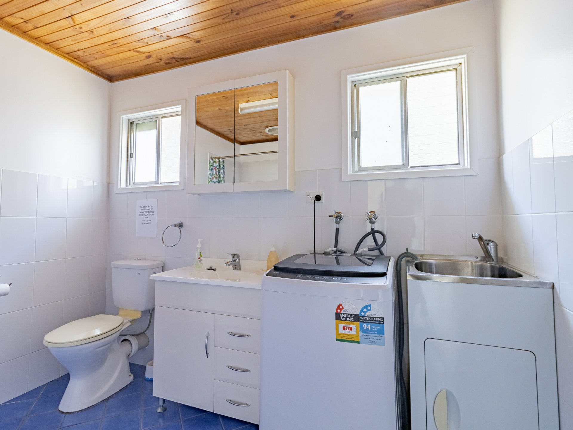 23 Surfway Avenue — photo 11 of 15