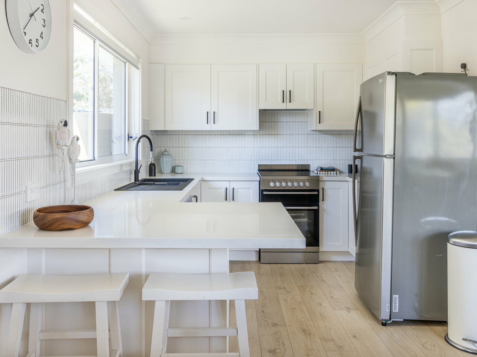 10 Beachview Avenue — photo 5 of 17