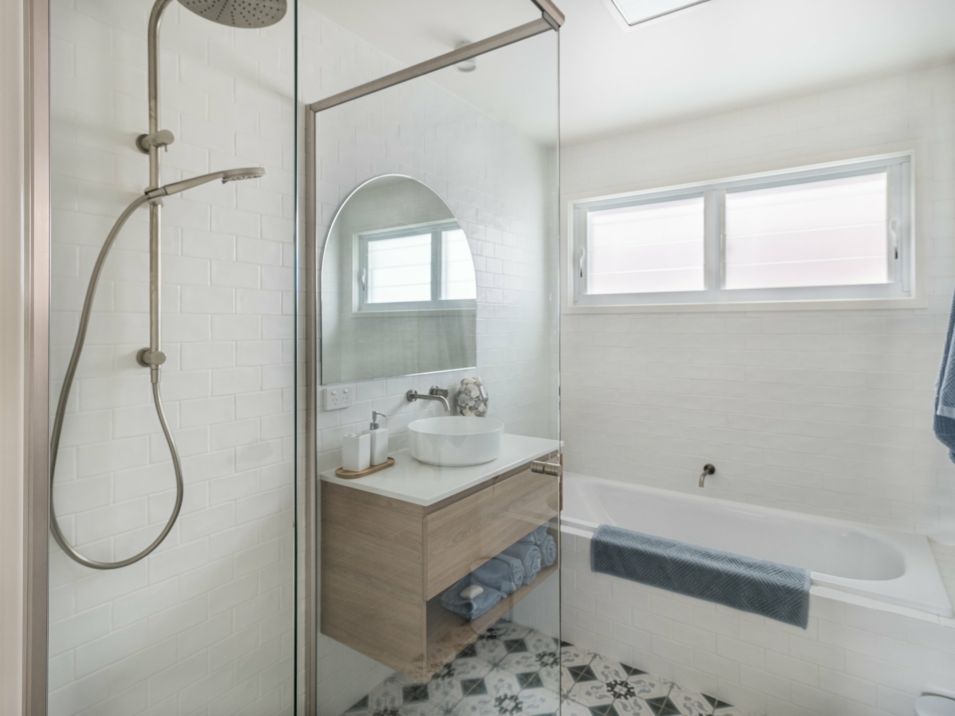 10 Beachview Avenue — photo 6 of 17