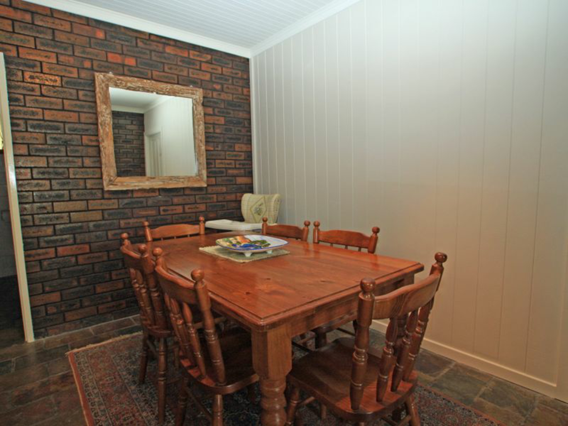 8 Alamein Street — photo 5 of 16
